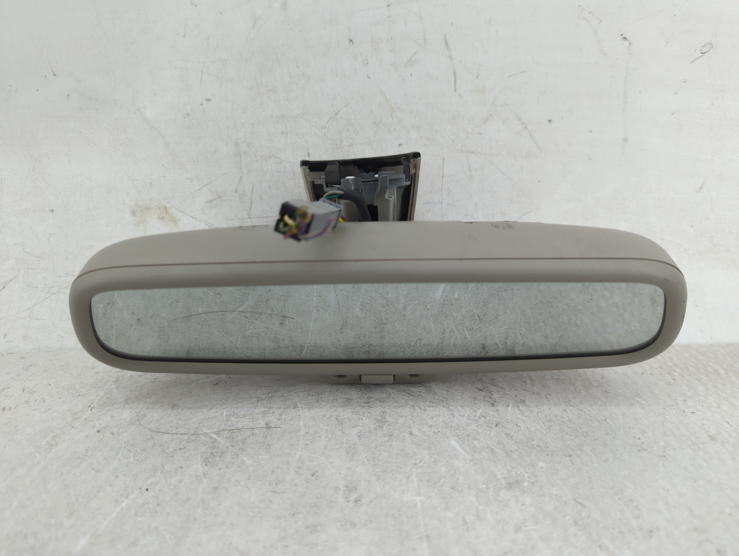 2007-2015 Audi Q7 Interior Rear View Mirror Replacement OEM Fits Fits 2007 2008 2009 2010 2011 2012 2013 2014 2015 OEM Used 
