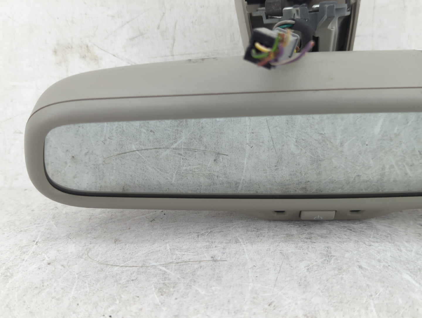2007-2015 Audi Q7 Interior Rear View Mirror Replacement OEM Fits Fits 2007 2008 2009 2010 2011 2012 2013 2014 2015 OEM Used 