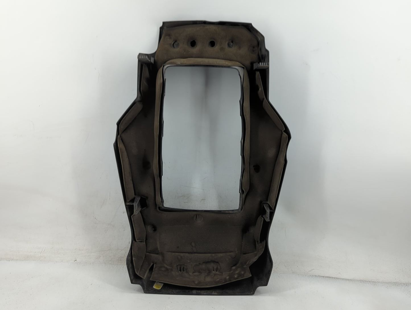 2010 Audi Q7 Engine Cover - Oemusedautoparts1.com