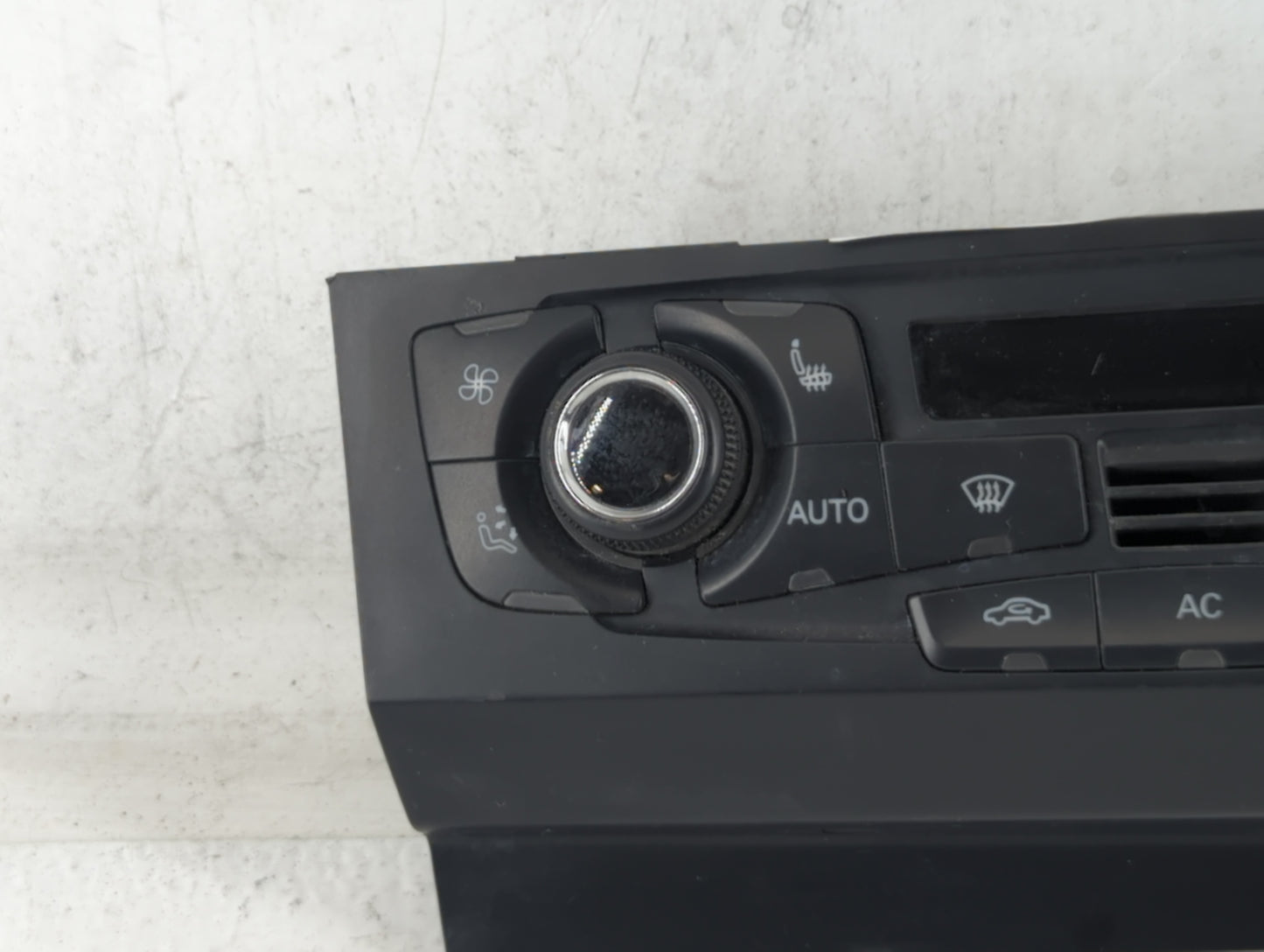 2010-2012 Audi S4 Climate Control Module Temperature AC/Heater Replacement P/N:8T1 820 043 AQ Fits OEM Used Auto Parts - Oem