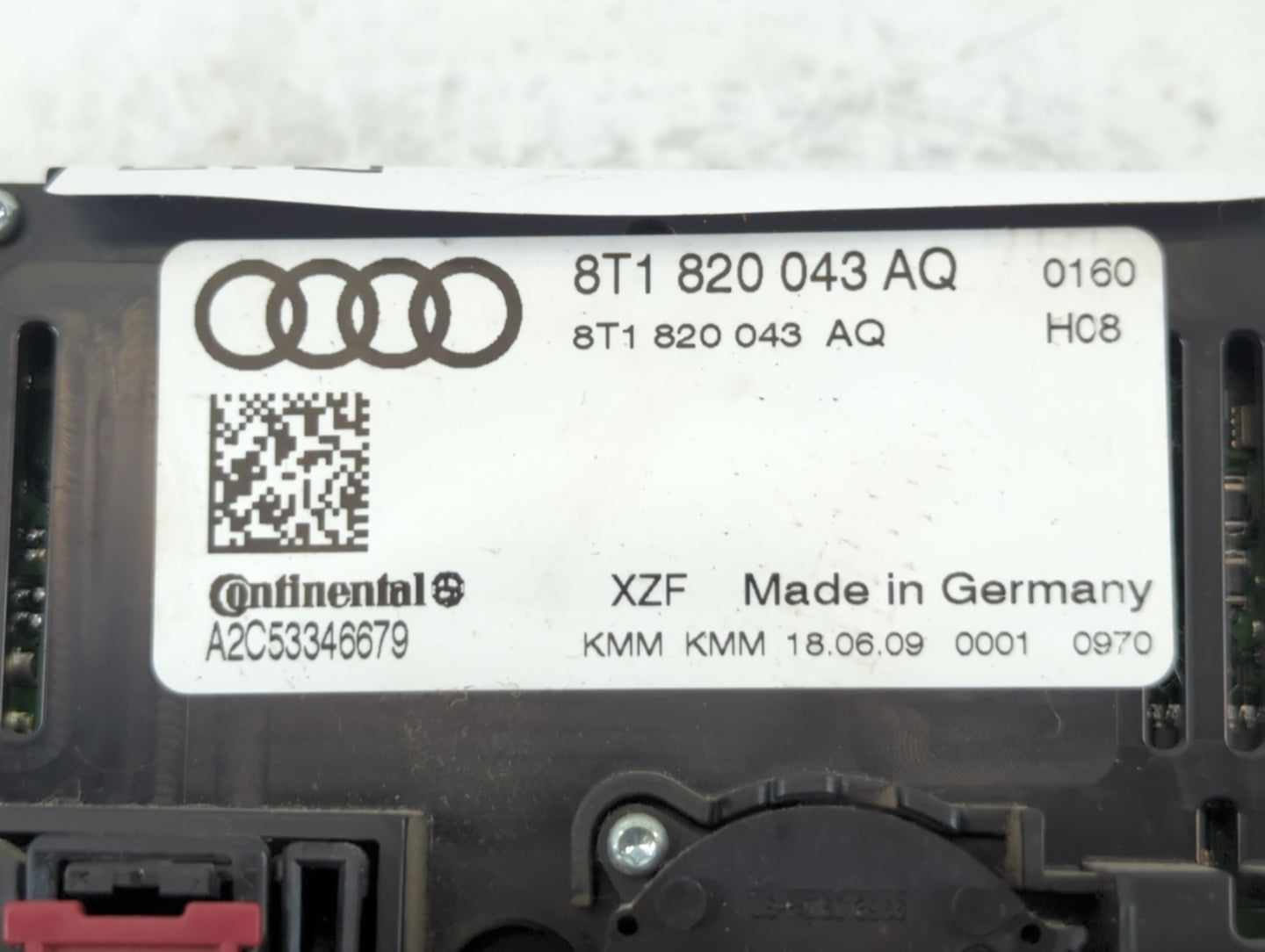 2010-2012 Audi S4 Climate Control Module Temperature AC/Heater Replacement P/N:8T1 820 043 AQ Fits OEM Used Auto Parts - Oem