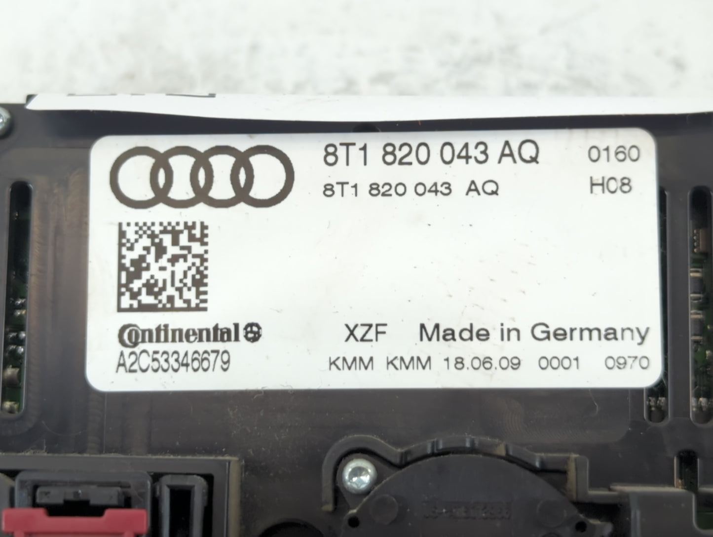 2010-2012 Audi S4 Climate Control Module Temperature AC/Heater Replacement P/N:8T1 820 043 AQ Fits OEM Used Auto Parts - Oem