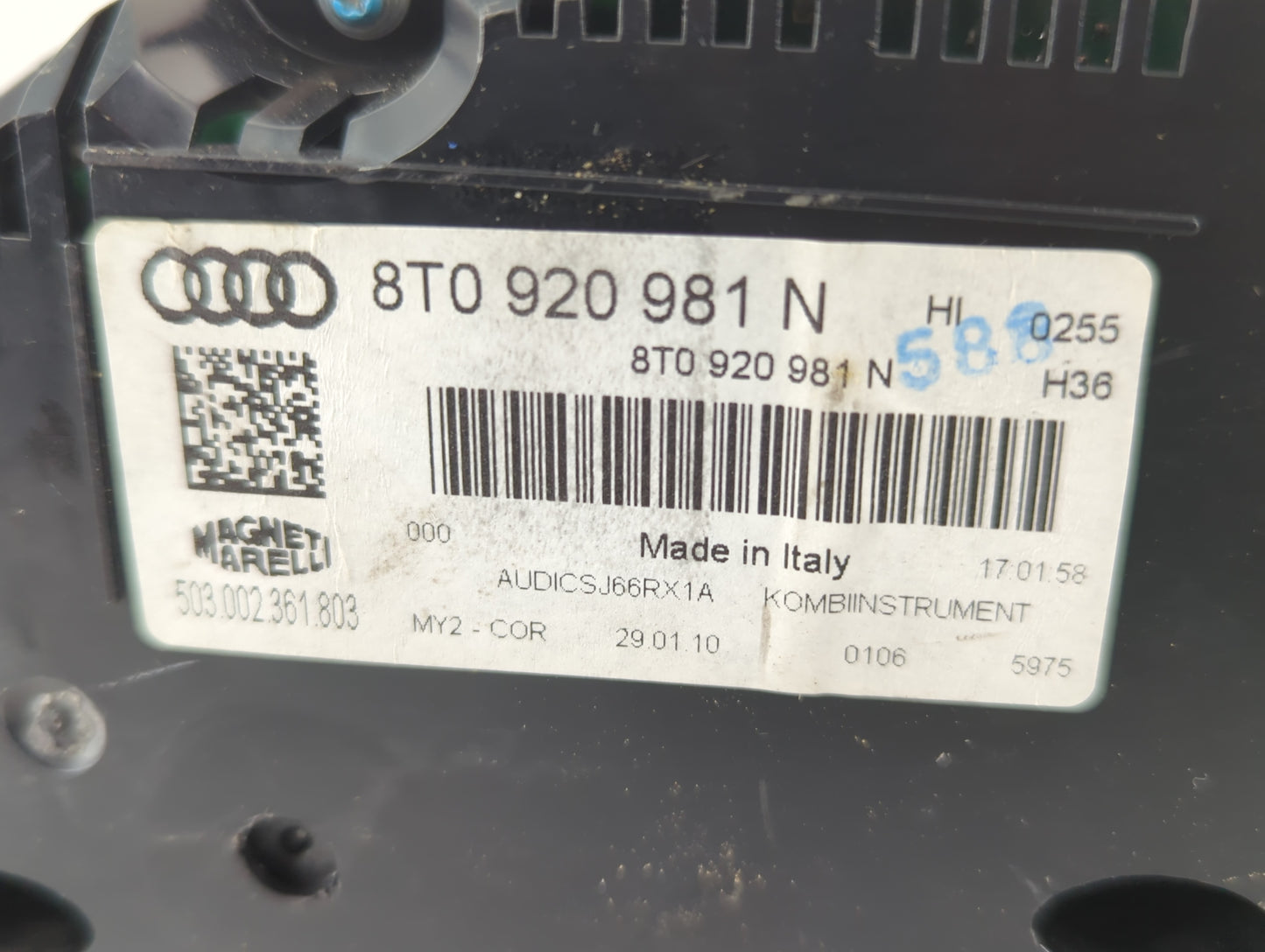 2010 Audi S5 Instrument Cluster Speedometer Gauges P/N:8T0 920 981 N Fits OEM Used Auto Parts - Oemusedautoparts1.com