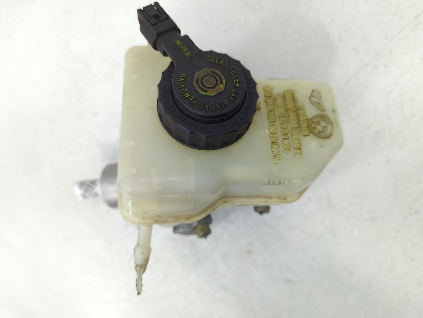 2008-2013 Bmw 128i Brake Master Cylinder - Oemusedautoparts1.com