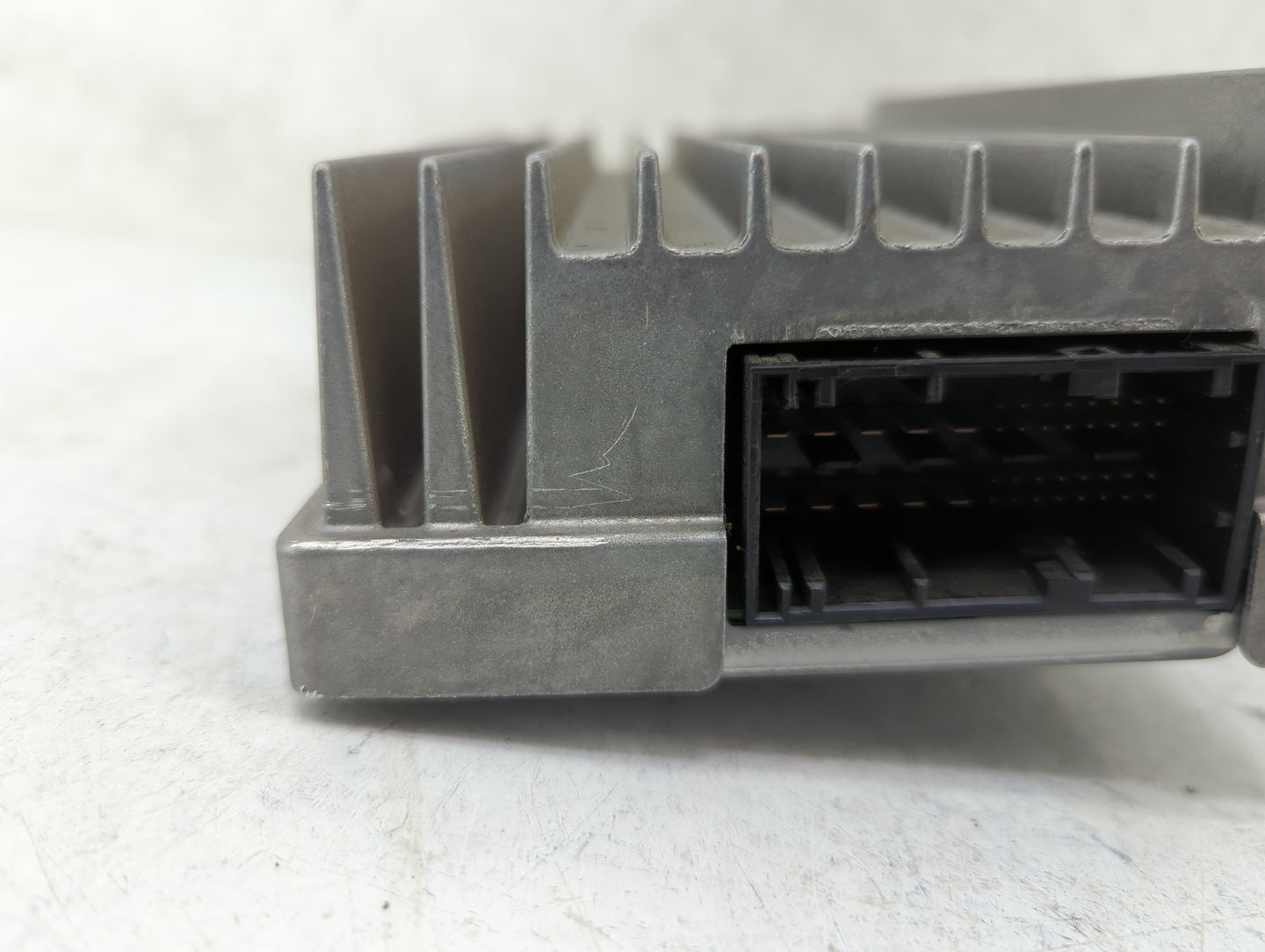 2010 Bmw 328i Radio Speaker Amplifier 9312454|65129312454 - Oemusedautoparts1.com