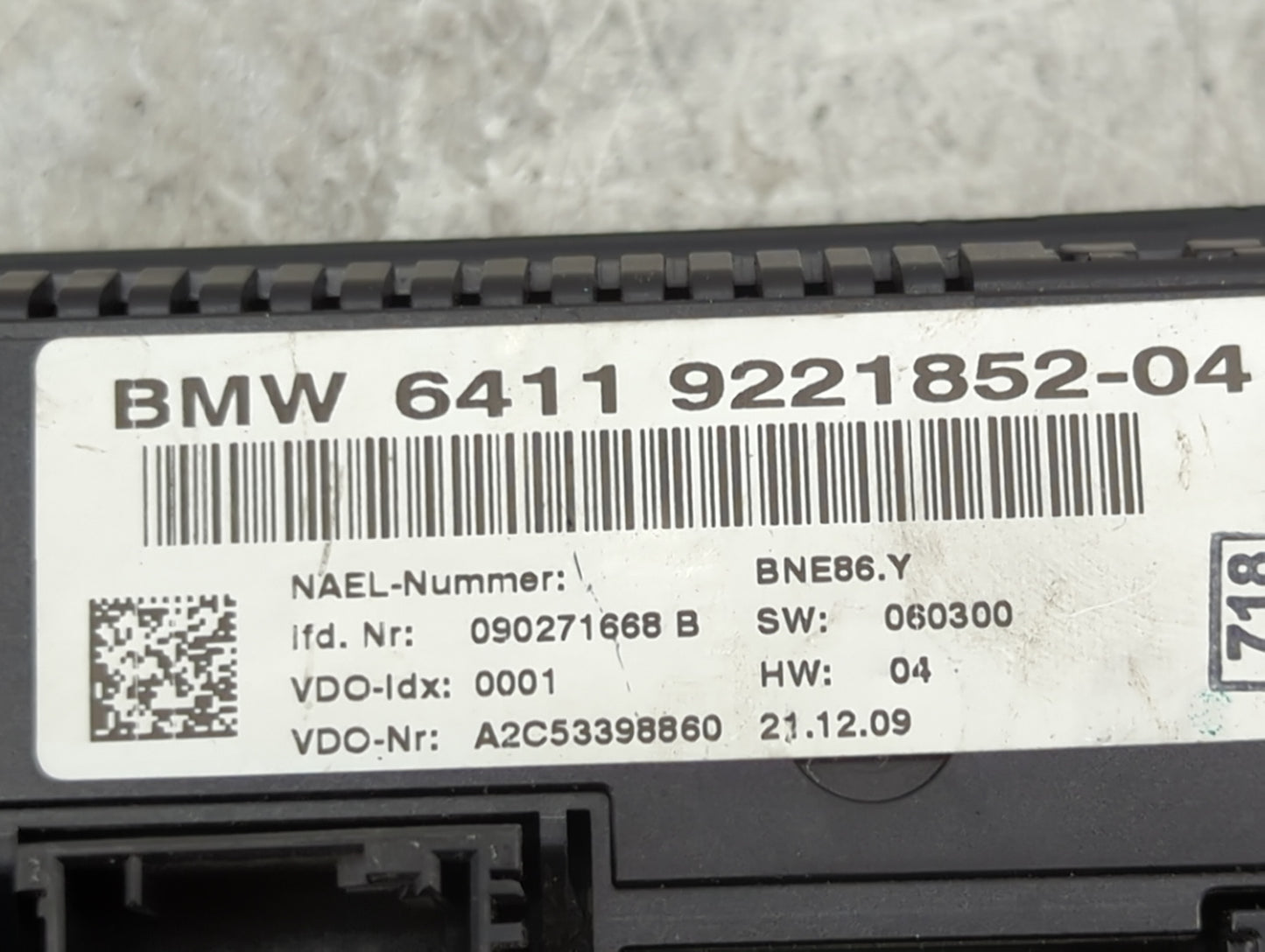 2010-2012 Bmw 328i Climate Control Module Temperature AC/Heater Replacement P/N:9221852-04 Fits Fits 2010 2011 2012 2013 201