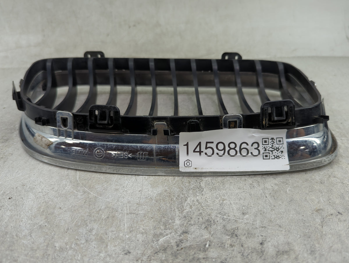 2009-2012 Bmw 328i Front Grille Bumper Not Included 1459863 - Oemusedautoparts1.com