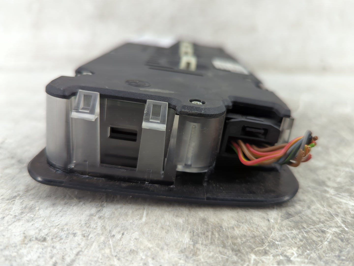 2010 Bmw 335 Overhead Roof Console - Oemusedautoparts1.com