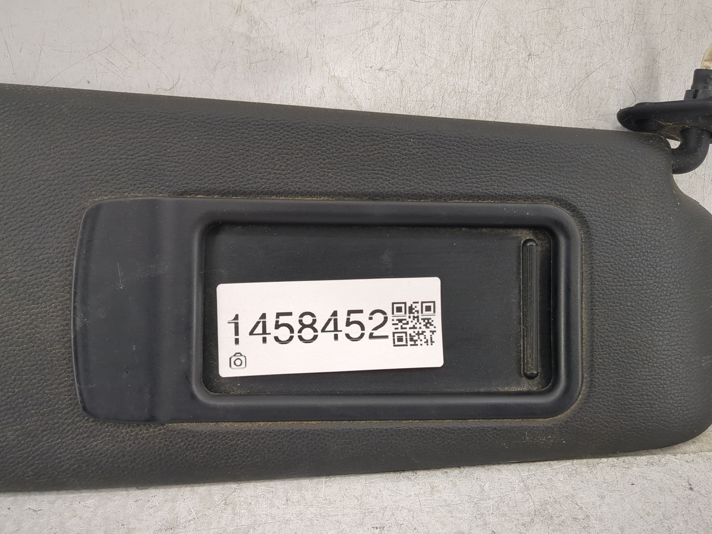 2007-2013 Bmw 335i Sun Visor Shade Replacement Passenger Right Mirror Fits Fits 2007 2008 2009 2010 2011 2012 2013 OEM Used 