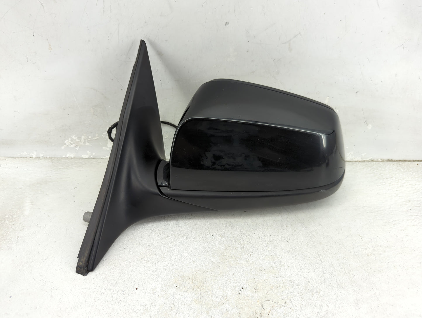 2010 Bmw 528 Driver Side View Mirror - Left Door Mirror OEM Used - Oemusedautoparts1.com