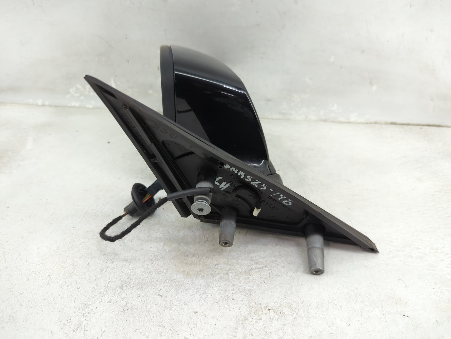 2010 Bmw 528 Driver Side View Mirror - Left Door Mirror OEM Used - Oemusedautoparts1.com