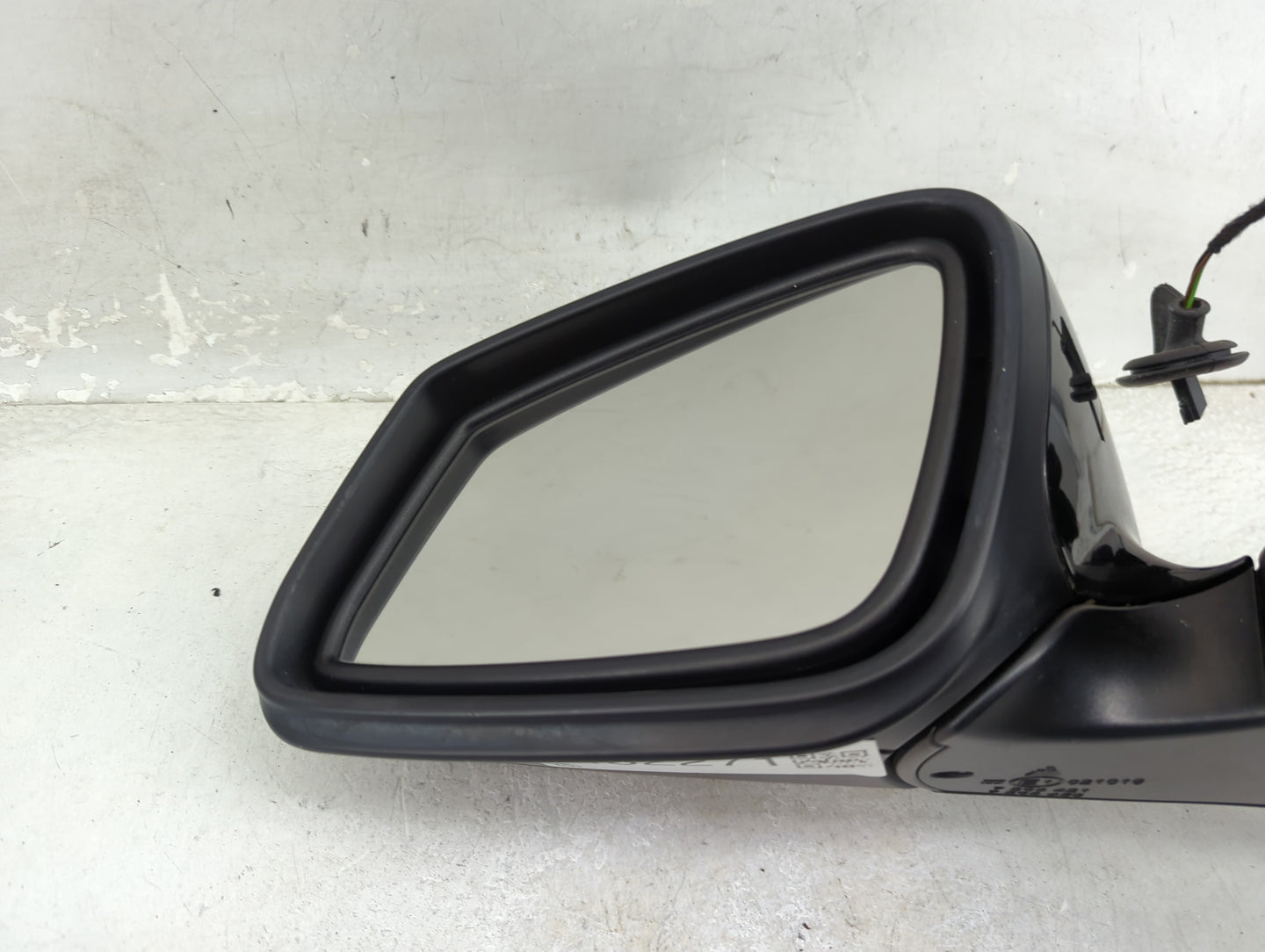 2010 Bmw 528 Driver Side View Mirror - Left Door Mirror OEM Used - Oemusedautoparts1.com