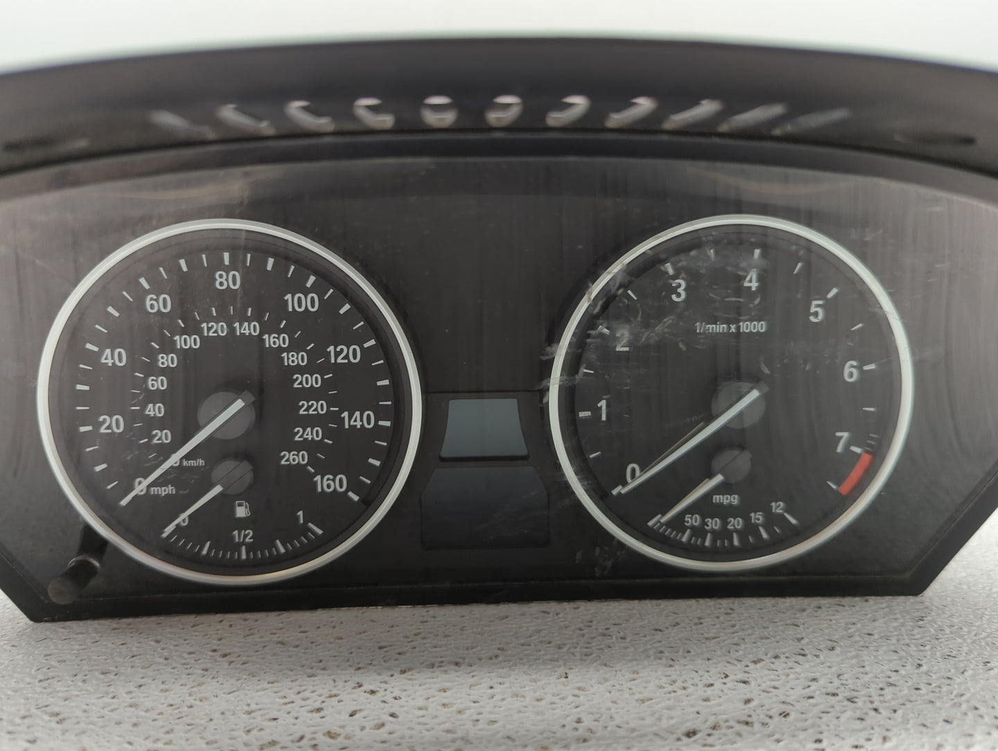 2008-2010 Bmw 528 Instrument Cluster Speedometer Gauges P/N:62.10-9194887 110.080.398/079 Fits Fits 2008 2009 2010 OEM Used 