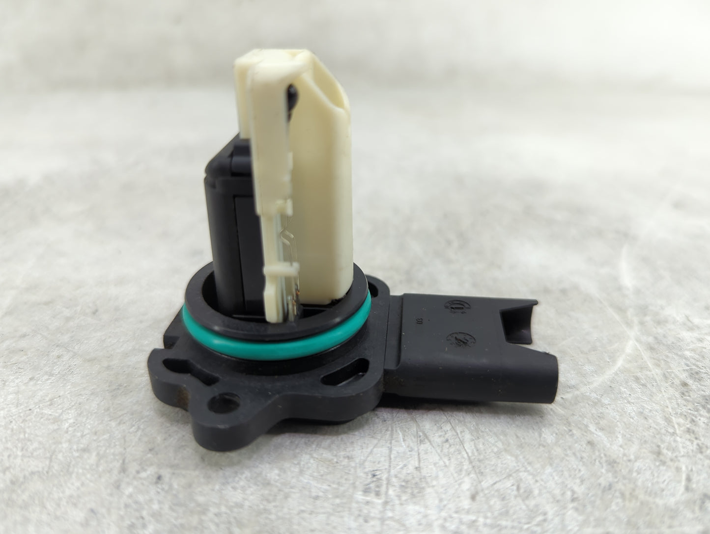 Bmw 528 Mass Air Flow Meter Maf - Oemusedautoparts1.com