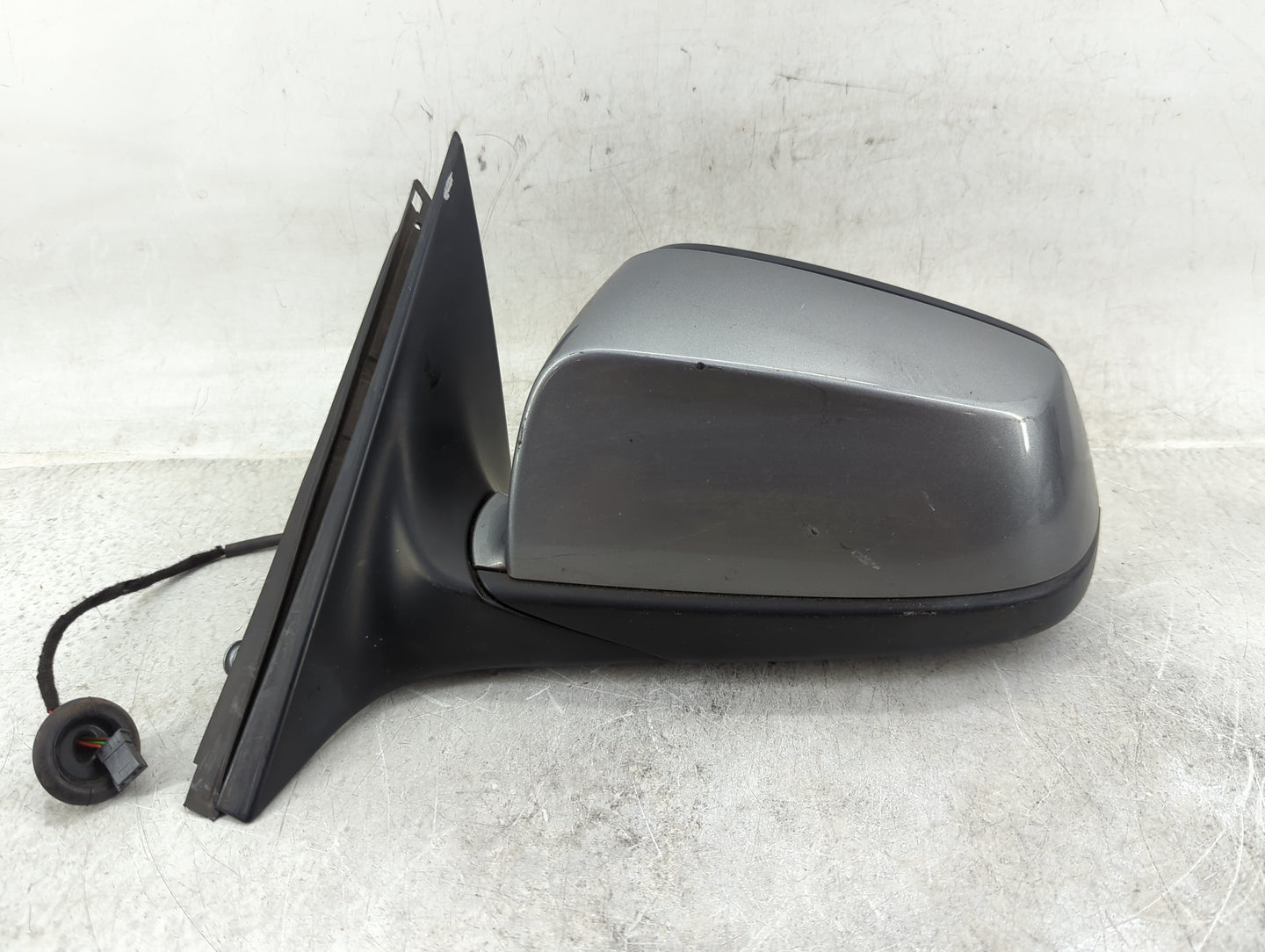 2010 Bmw 528 Driver Side View Mirror - Left Door Mirror OEM Used - Oemusedautoparts1.com