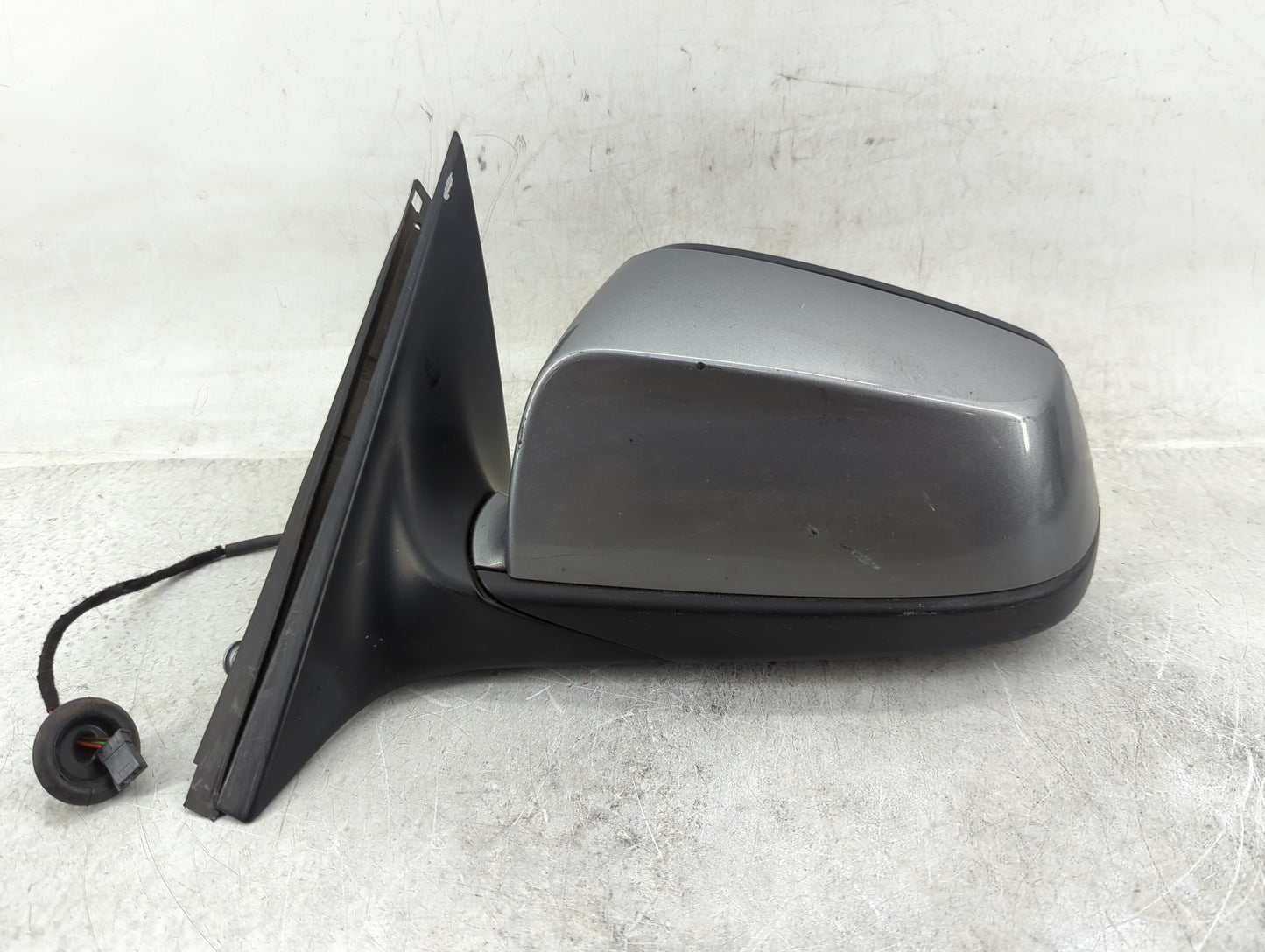 2010 Bmw 528 Driver Side View Mirror - Left Door Mirror OEM Used - Oemusedautoparts1.com