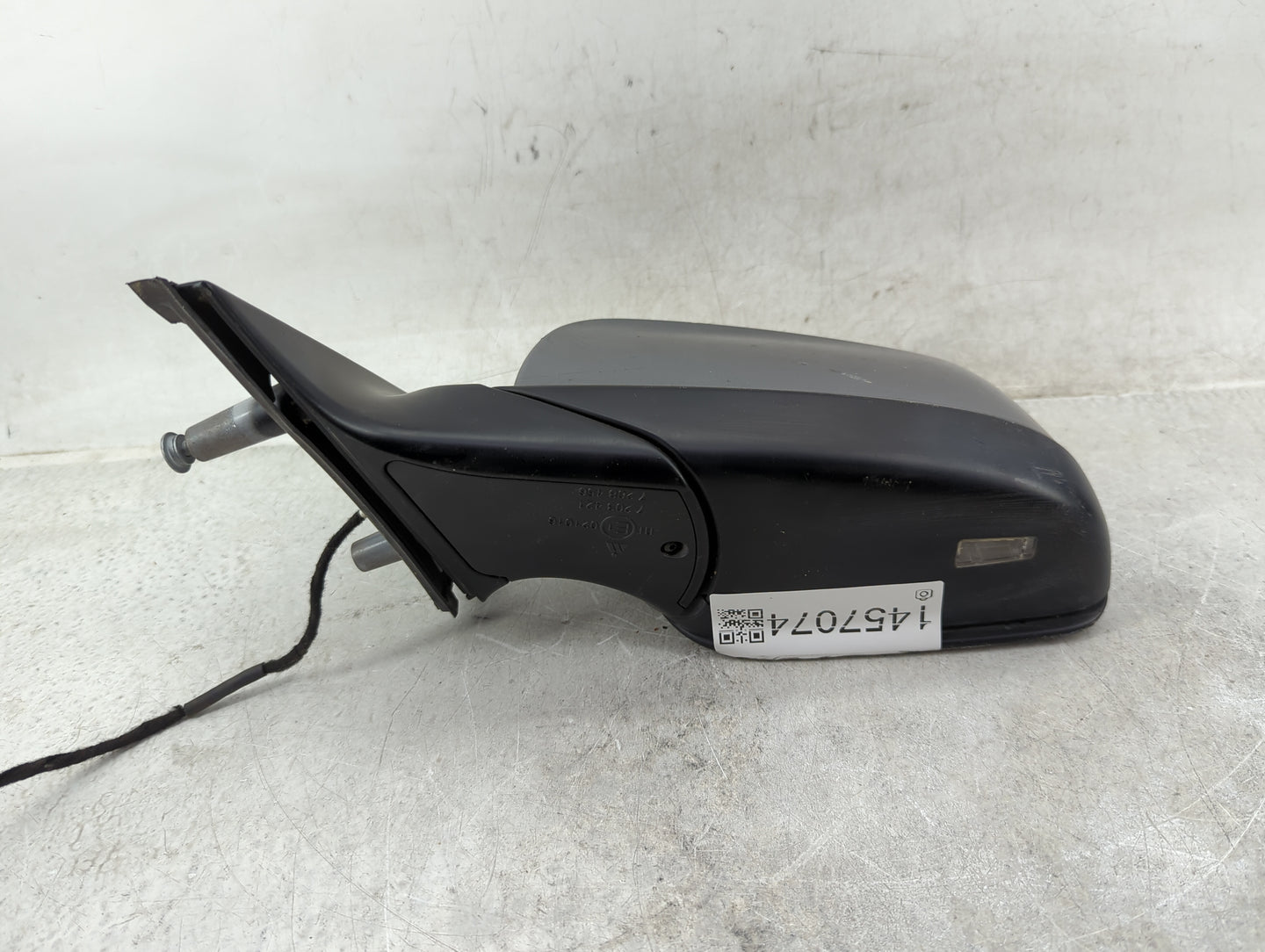 2010 Bmw 528 Driver Side View Mirror - Left Door Mirror OEM Used - Oemusedautoparts1.com