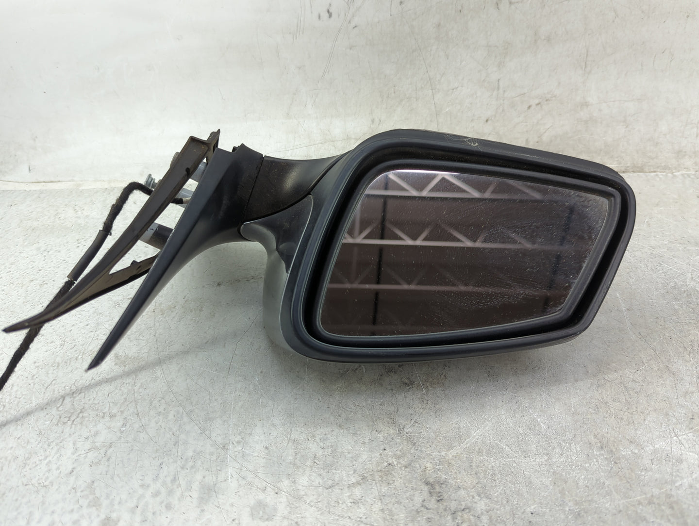 2010 Bmw 528 Driver Side View Mirror - Left Door Mirror OEM Used - Oemusedautoparts1.com