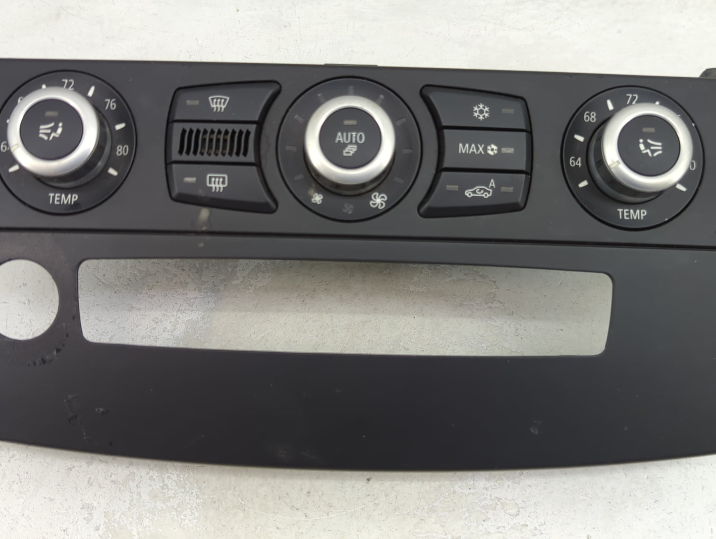 2008-2010 Bmw 528 Climate Control Module Temperature AC/Heater Replacement P/N:6411 9177715-02 6 975 361 Fits Fits 2008 2009