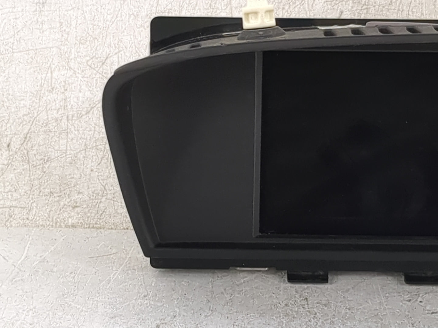 Bmw 528 Information Display Screen 1468759 - Oemusedautoparts1.com