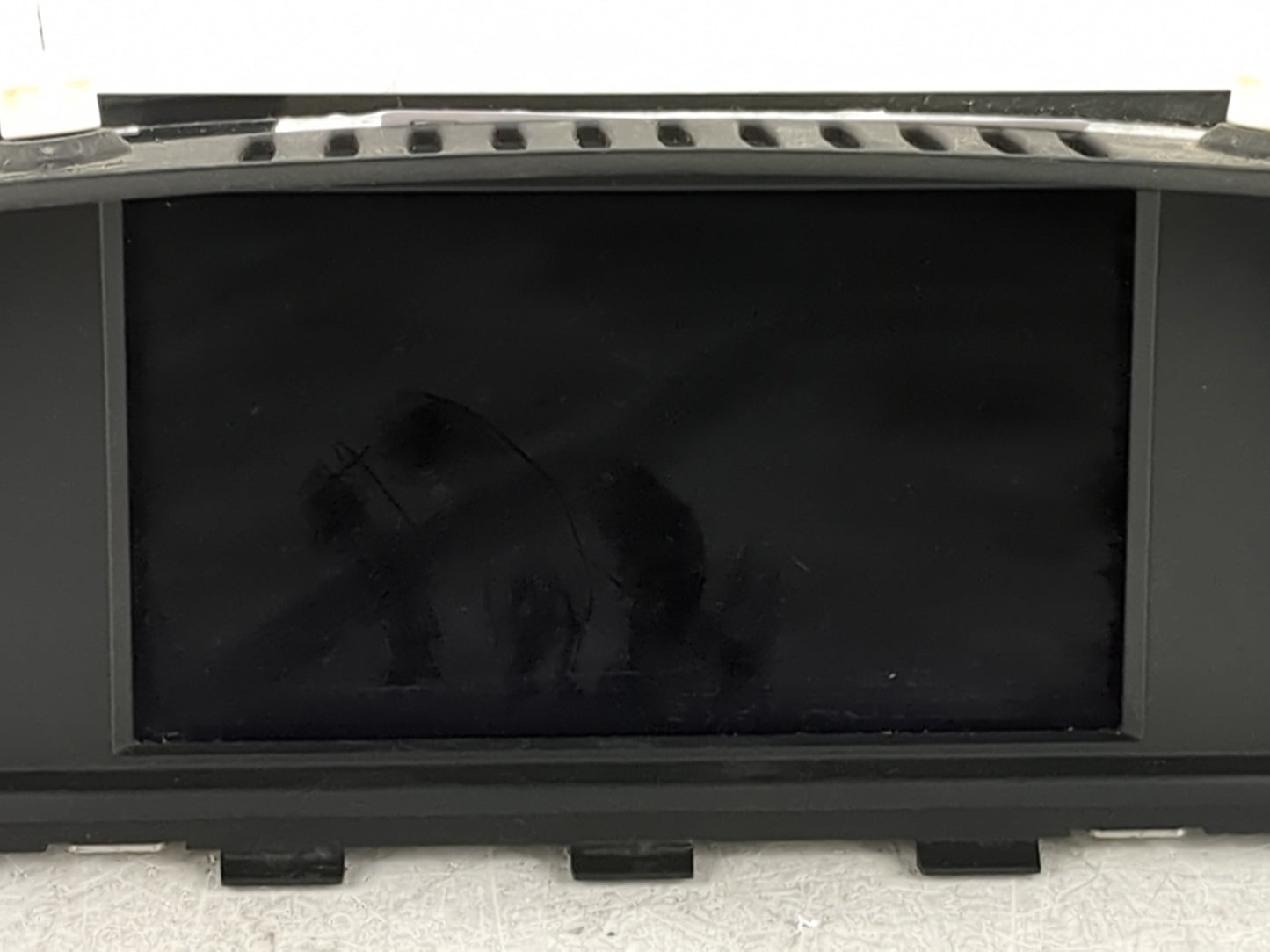 Bmw 528 Information Display Screen 1468759 - Oemusedautoparts1.com