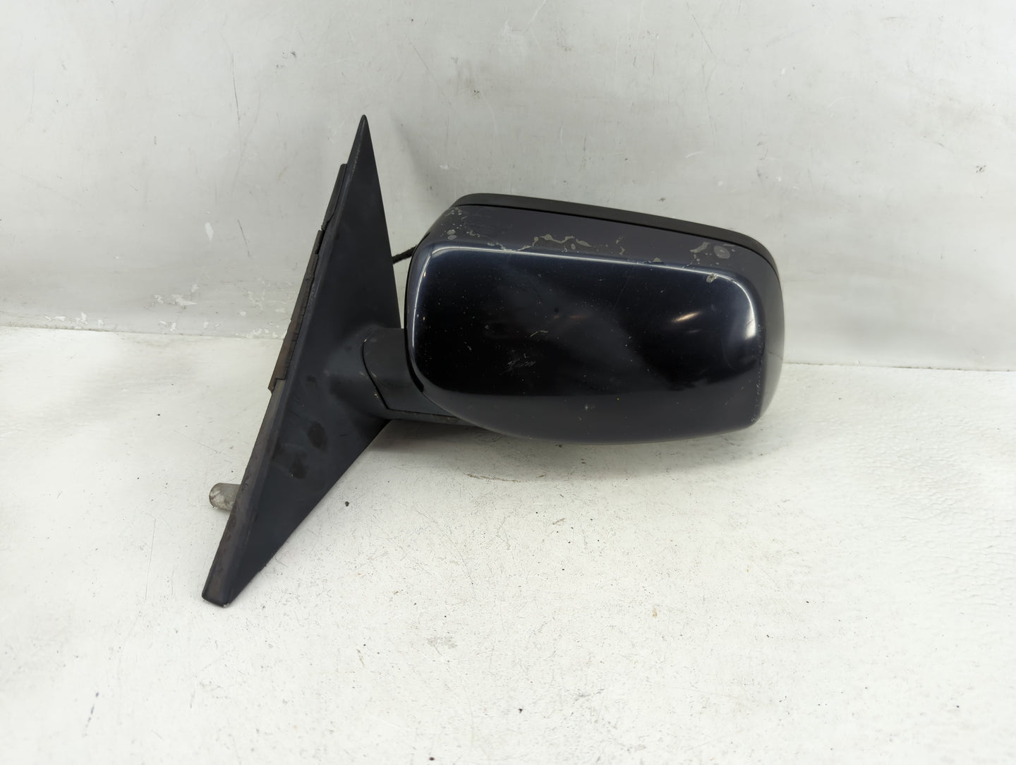 2010 Bmw 528i Driver Side View Mirror - Left Door Mirror OEM Used - Oemusedautoparts1.com