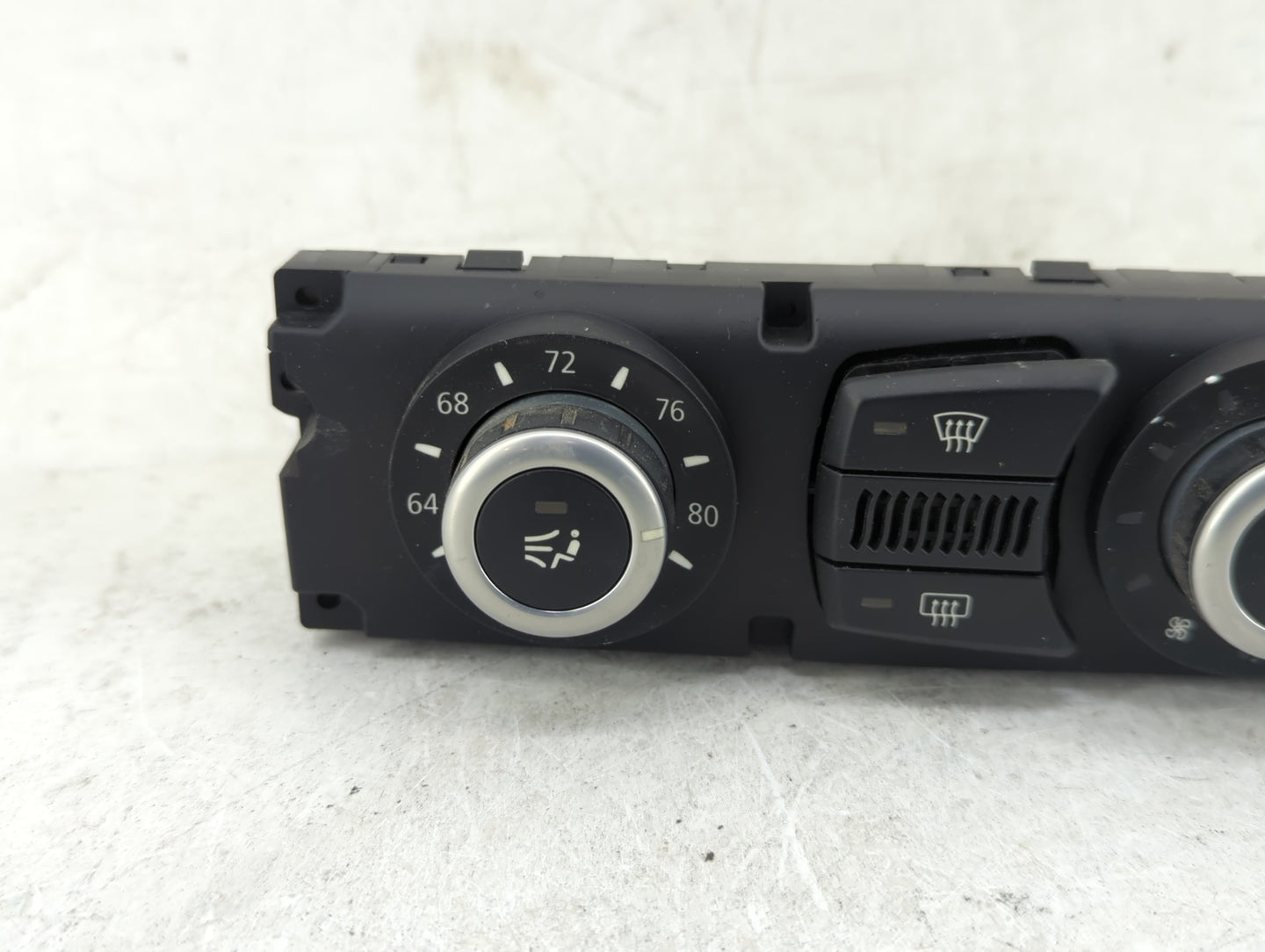 2008-2010 Bmw 528i Climate Control Module Temperature AC/Heater Replacement P/N:6411 9177715-02 Fits Fits 2008 2009 2010 OEM
