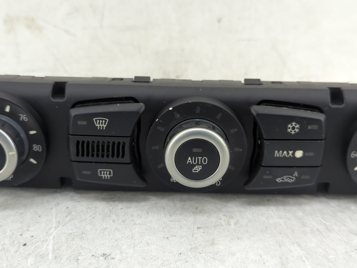 2008-2010 Bmw 528i Climate Control Module Temperature AC/Heater Replacement P/N:6411 9177715-02 Fits Fits 2008 2009 2010 OEM