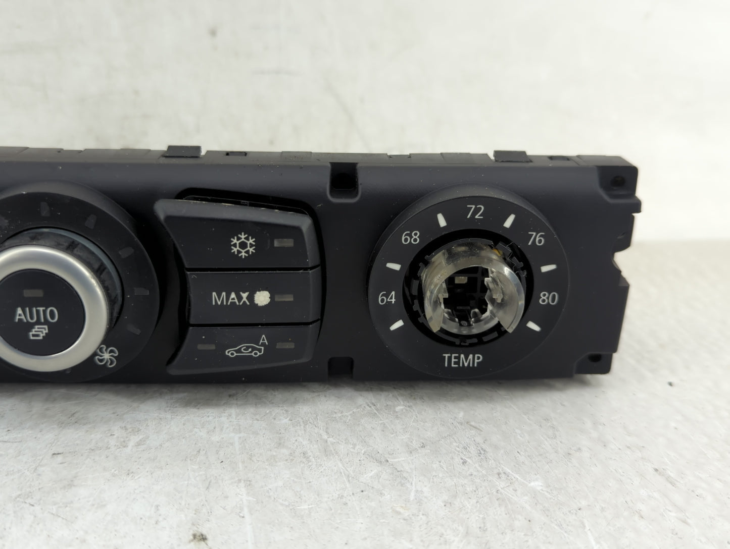2008-2010 Bmw 528i Climate Control Module Temperature AC/Heater Replacement P/N:6411 9177715-02 Fits Fits 2008 2009 2010 OEM