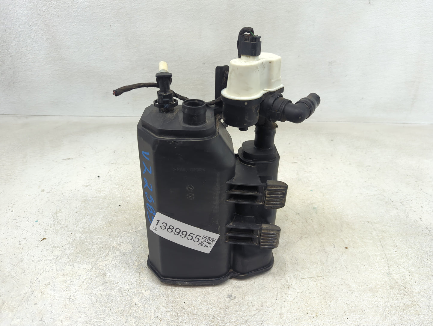 2010 Bmw 528i Fuel Vapor Charcoal Canister - Oemusedautoparts1.com