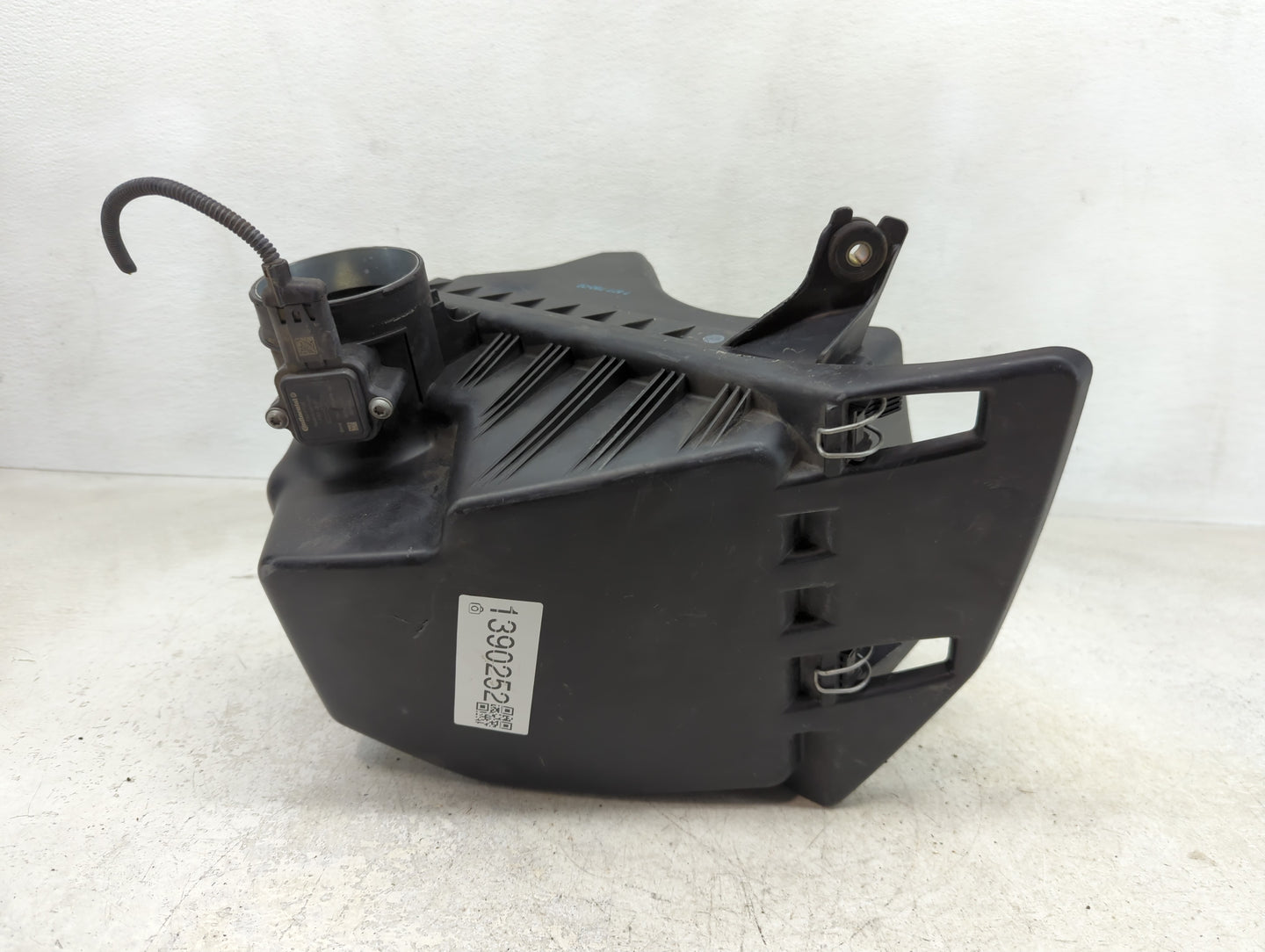 2008-2010 Bmw 528i Air Cleaner Intake-duct Hose Tube - Oemusedautoparts1.com