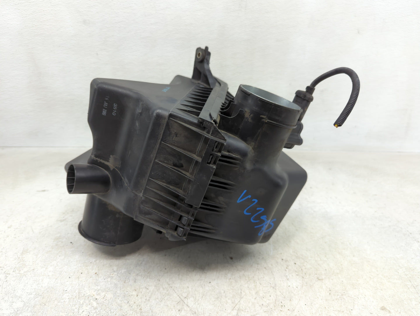 2008-2010 Bmw 528i Air Cleaner Intake-duct Hose Tube - Oemusedautoparts1.com