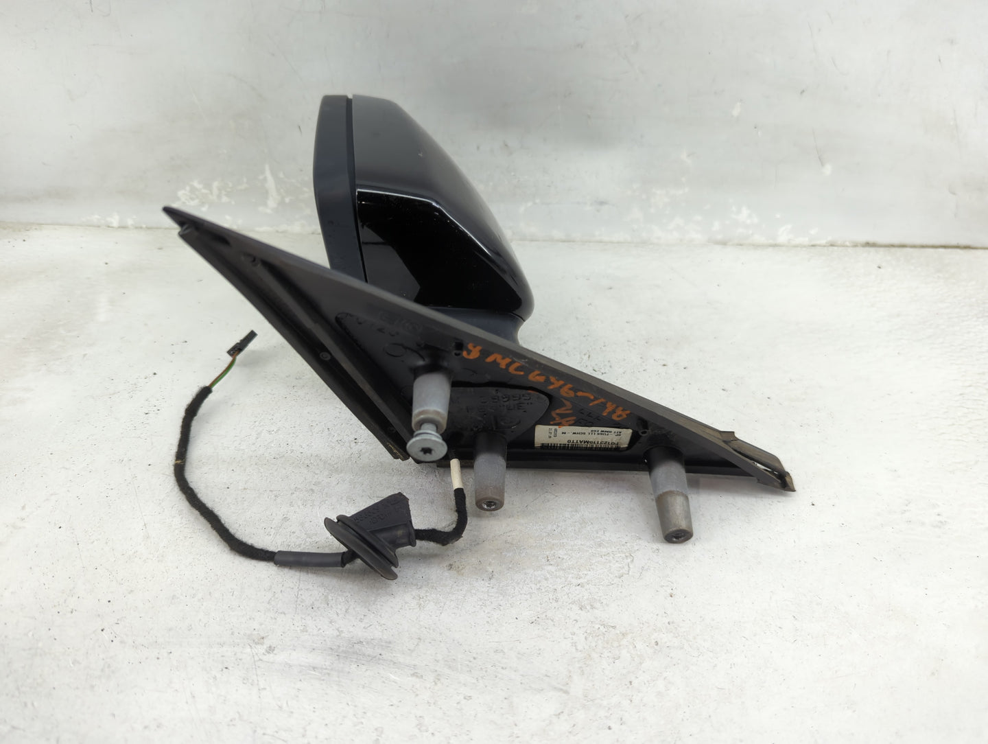 2008-2010 Bmw 528i Driver Side View Mirror - Left Door Mirror OEM Used - Oemusedautoparts1.com