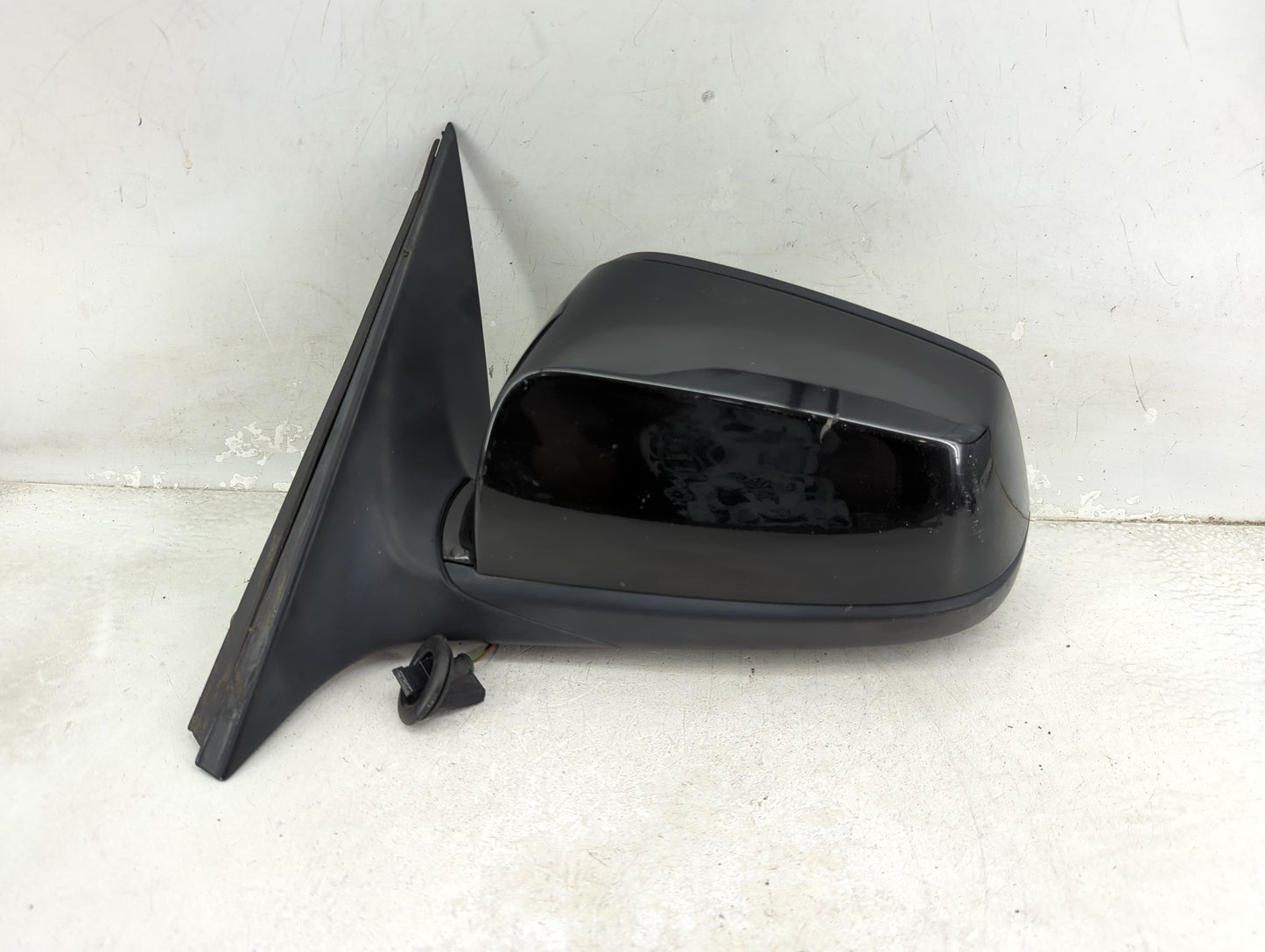 2010 Bmw 528i Driver Side View Mirror - Left Door Mirror OEM Used - Oemusedautoparts1.com