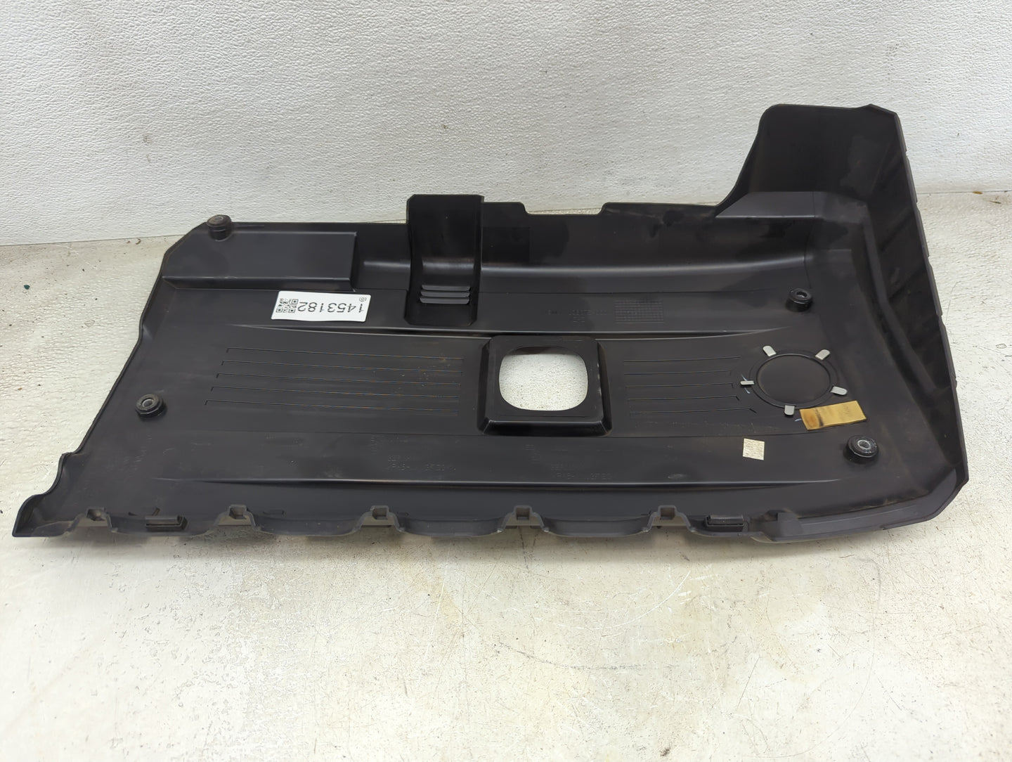 2010 Bmw 528i Engine Cover 1453182 - Oemusedautoparts1.com