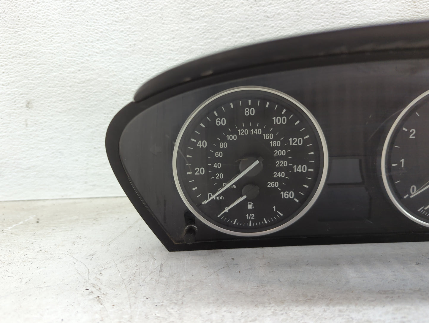 2008-2010 Bmw 528i Instrument Cluster Speedometer Gauges Miles: Fits Fits 2008 2009 2010 OEM Used Auto Parts - Oemusedautopa