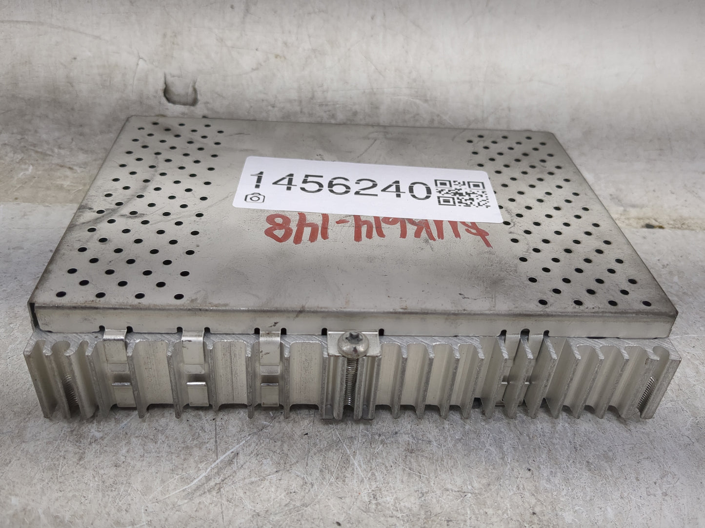 2008-2010 Bmw 528i Tuner Satellite Receiver - Oemusedautoparts1.com