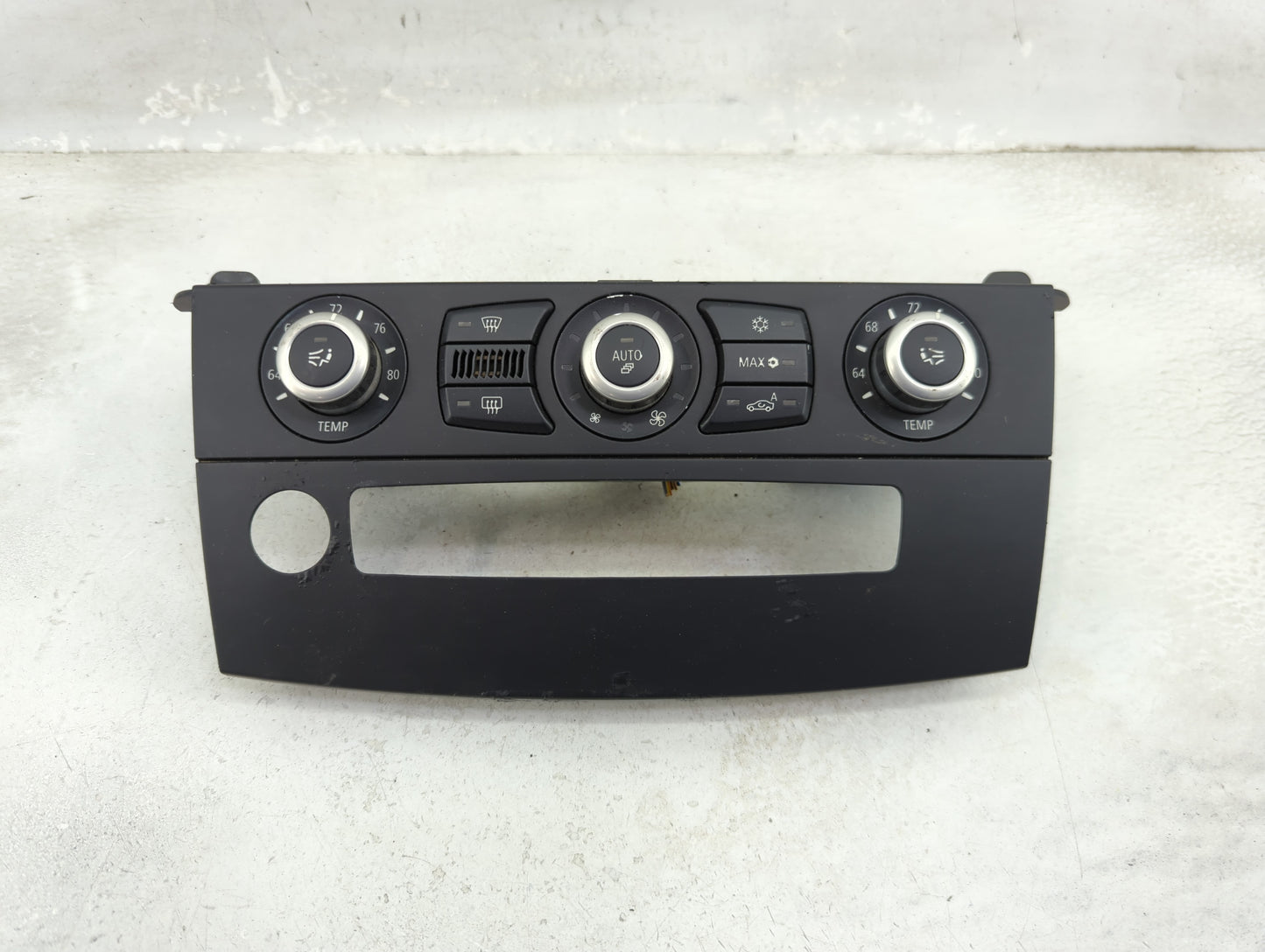 2010 Bmw 528i Climate Control Module Temperature AC/Heater Replacement Fits OEM Used Auto Parts - Oemusedautoparts1.com