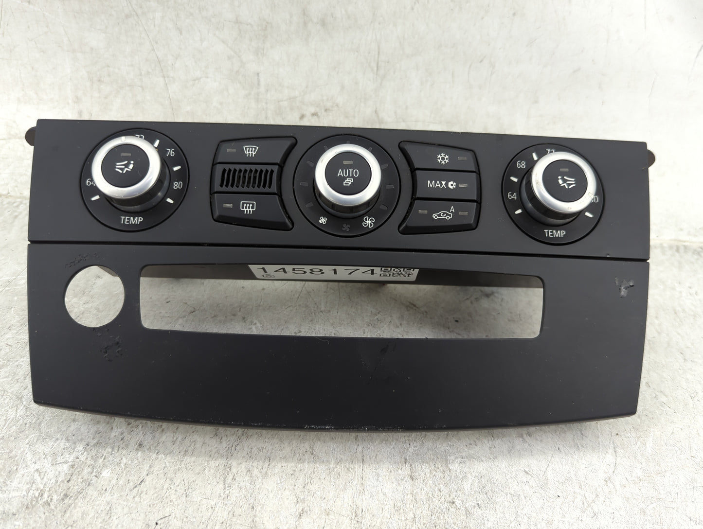 2008-2010 Bmw 528i Climate Control Module Temperature AC/Heater Replacement P/N:9177715-02 Fits Fits 2008 2009 2010 OEM Used