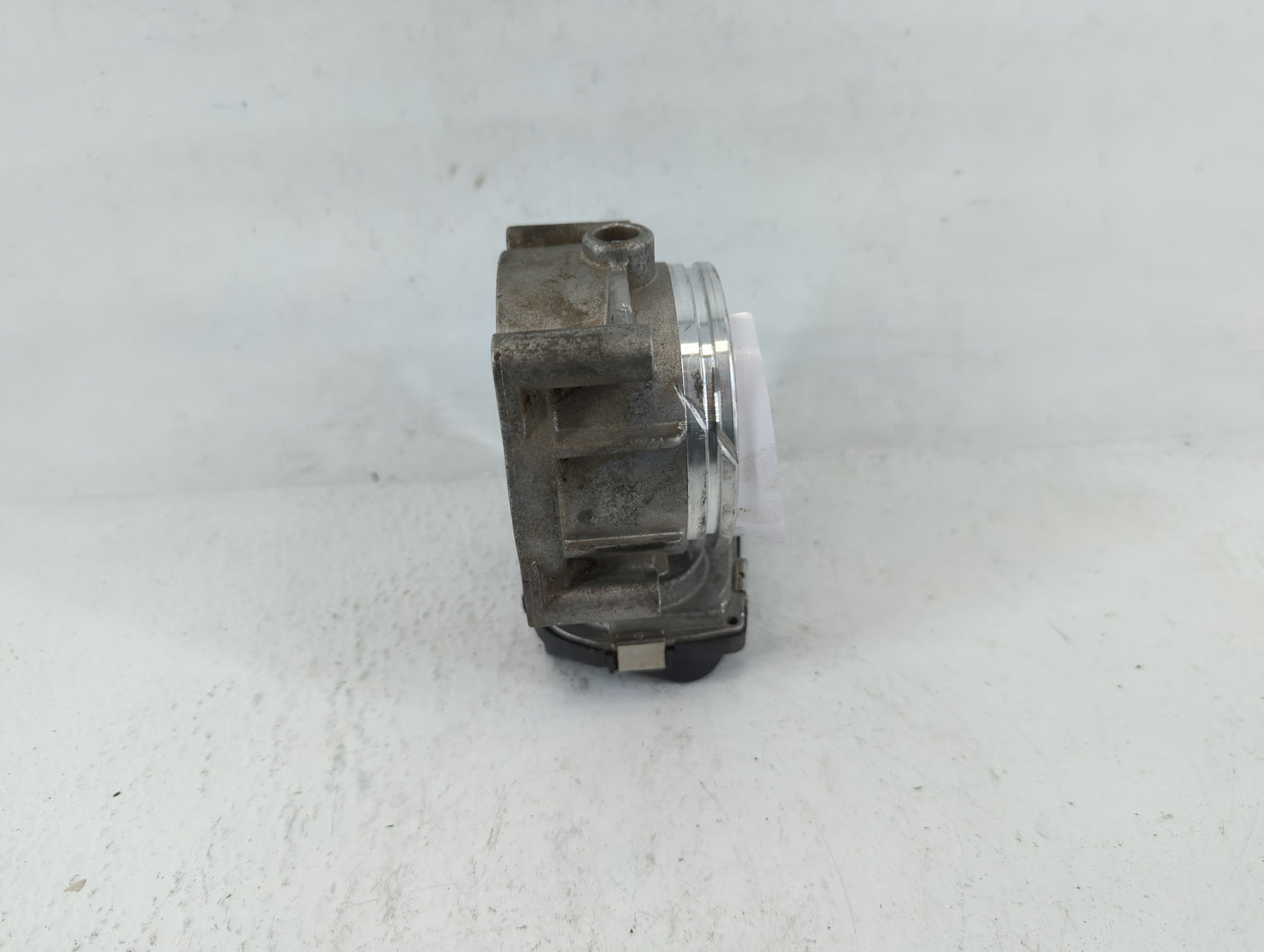 2008-2011 Bmw 528i Throttle Body P/N:1354 7556118 -03 A2C53112155 Fits Fits 2007 2008 2009 2010 2011 2012 2013 OEM Used Auto