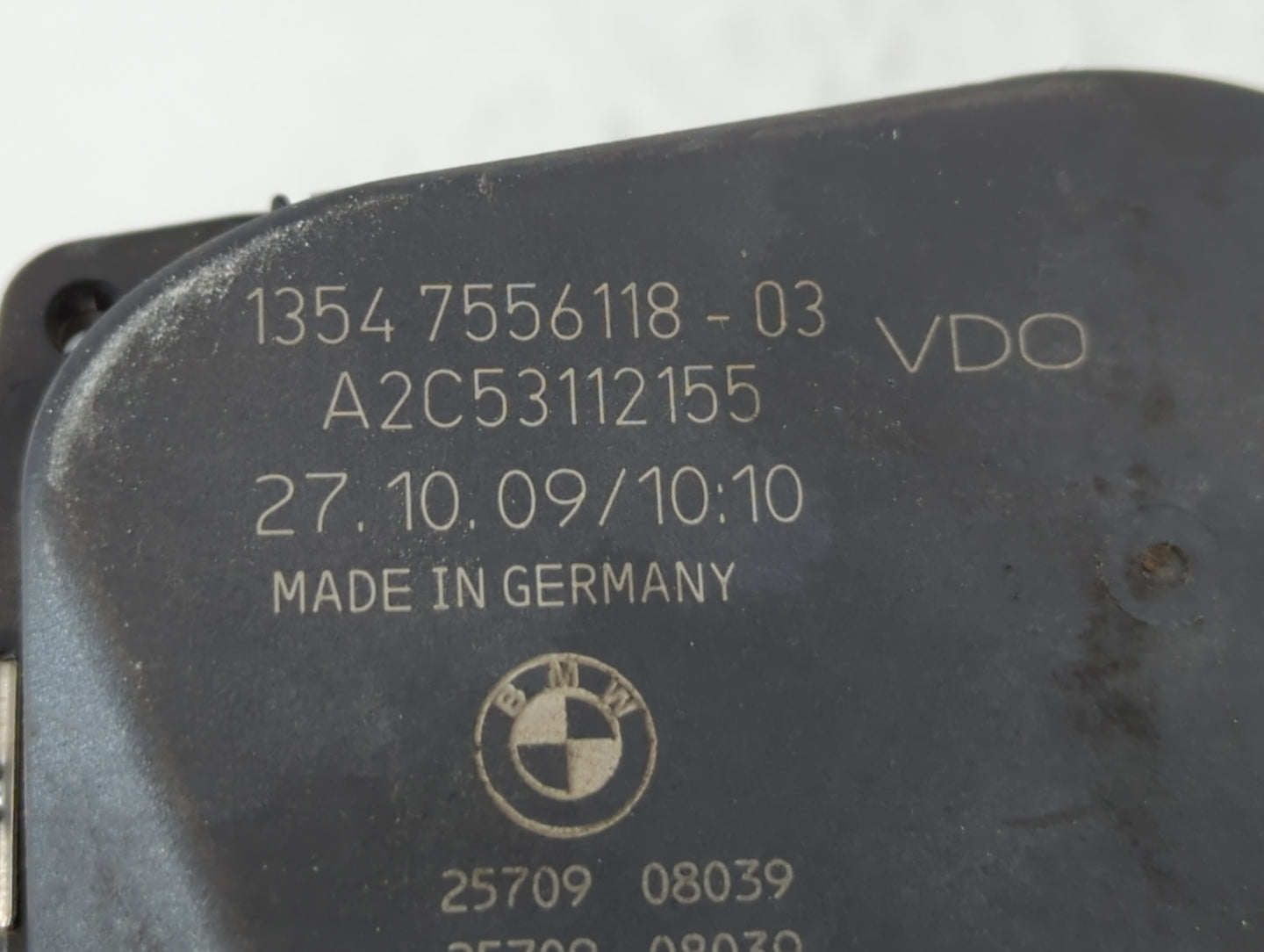 2008-2011 Bmw 528i Throttle Body P/N:1354 7556118 -03 A2C53112155 Fits Fits 2007 2008 2009 2010 2011 2012 2013 OEM Used Auto