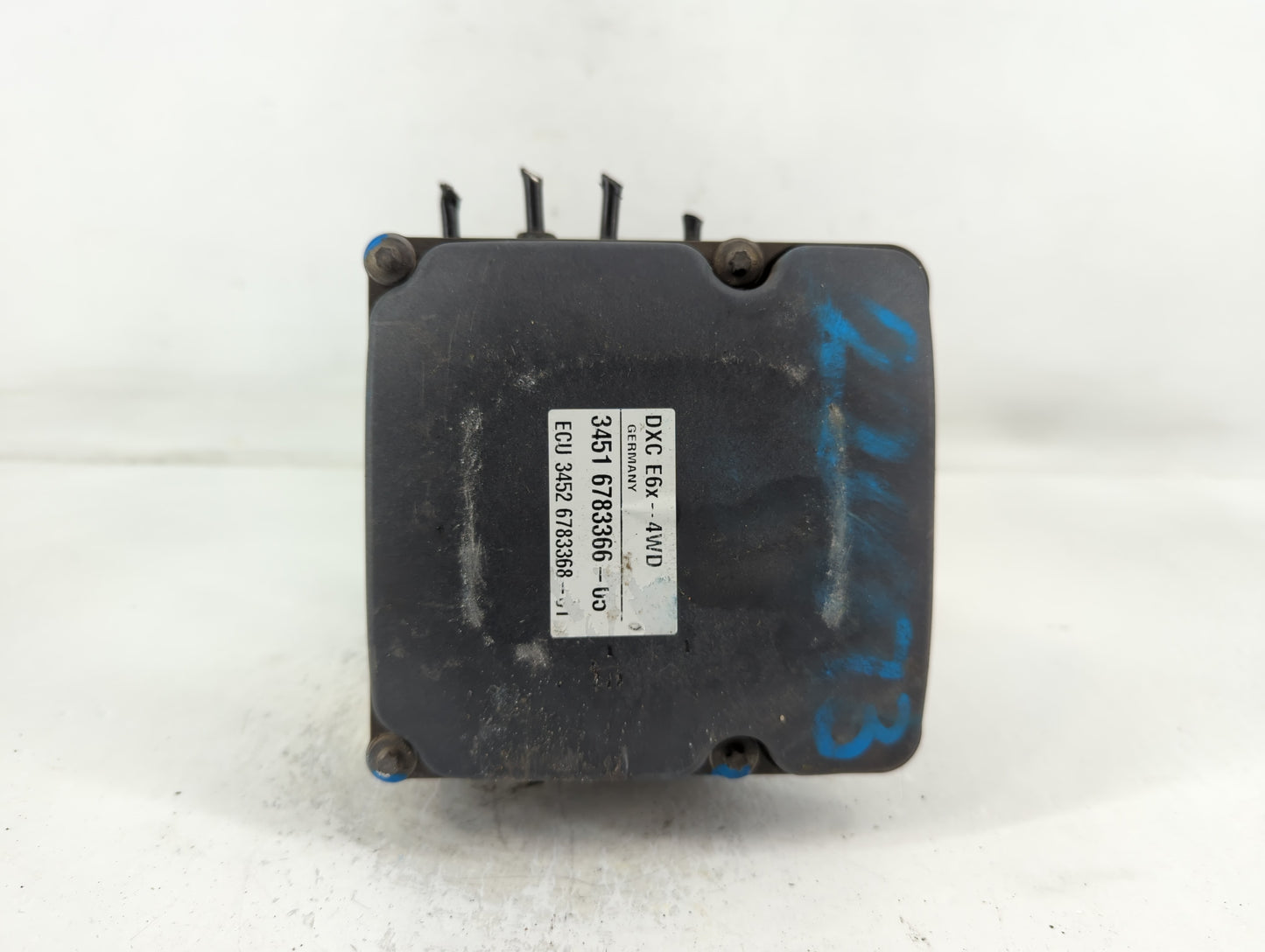 2008-2010 Bmw 528i ABS Pump Control Module Replacement P/N:3451 6783366-05 Fits Fits 2008 2009 2010 OEM Used Auto Parts - Oe