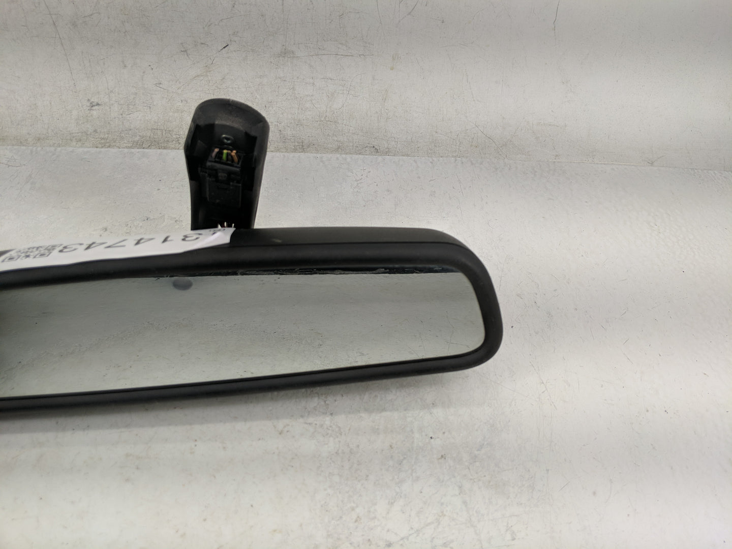 2010 Bmw 530i Interior Rear View Mirror Replacement OEM P/N:GNTX-480 Fits OEM Used Auto Parts - Oemusedautoparts1.com