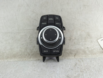 2010 Bmw 535i Radio AM FM Cd Player Receiver Replacement Fits OEM Used Auto Parts - Oemusedautoparts1.com