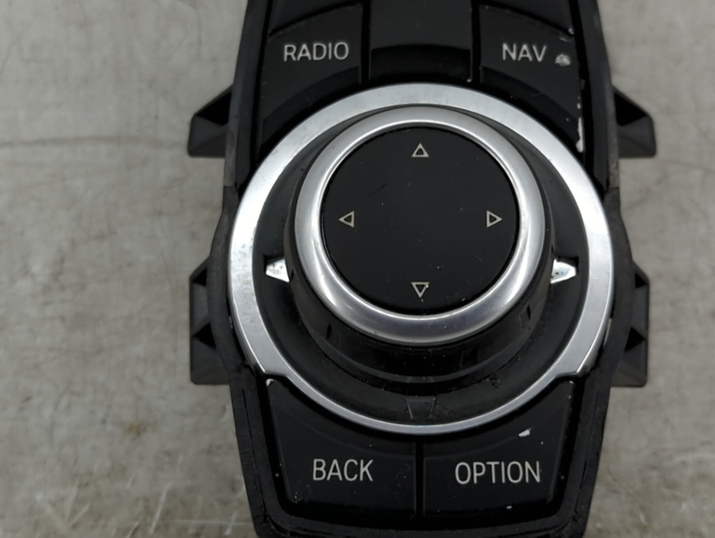 2010 Bmw 535i Radio AM FM Cd Player Receiver Replacement Fits OEM Used Auto Parts - Oemusedautoparts1.com