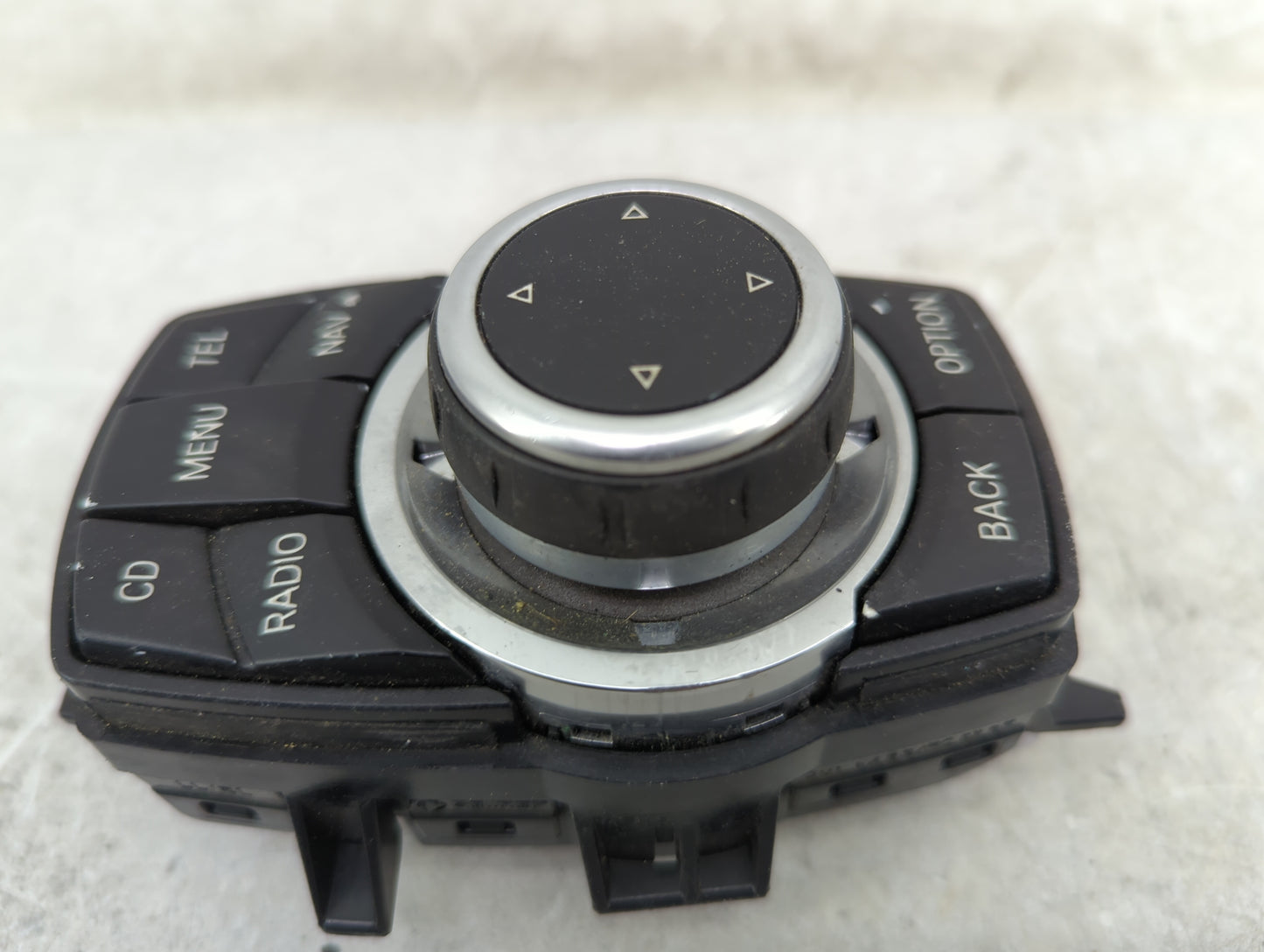 2010 Bmw 535i Radio AM FM Cd Player Receiver Replacement Fits OEM Used Auto Parts - Oemusedautoparts1.com