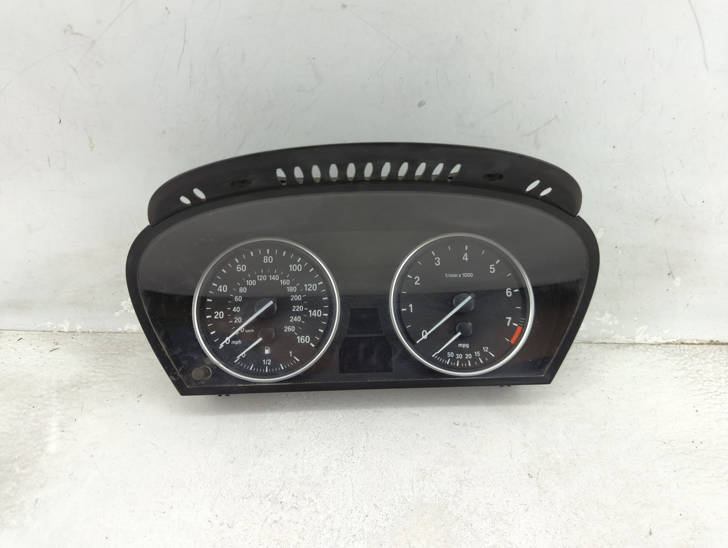 2008-2010 Bmw 535i Instrument Cluster Speedometer Gauges P/N:62.10-9 194 887 110.080.398/079 Miles:74K Fits Fits 2008 2009 2