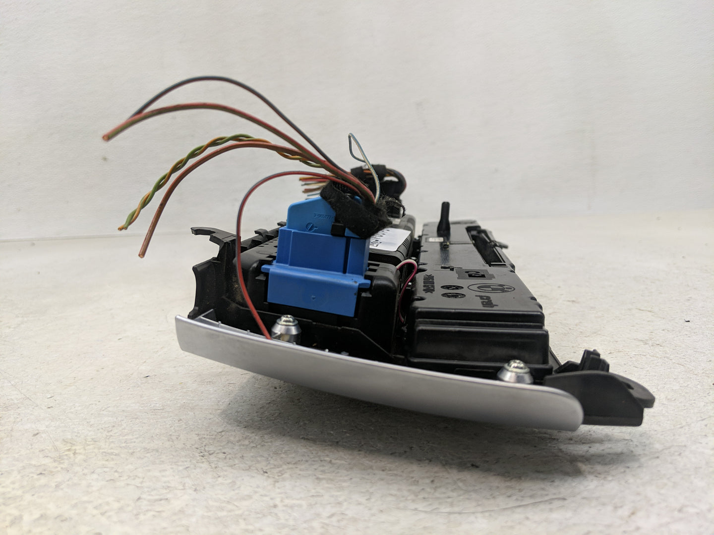2010-2013 Bmw 550i Gt Climate Control Module Temperature AC/Heater Replacement P/N:9290737 Fits Fits 2009 2010 2011 2012 201