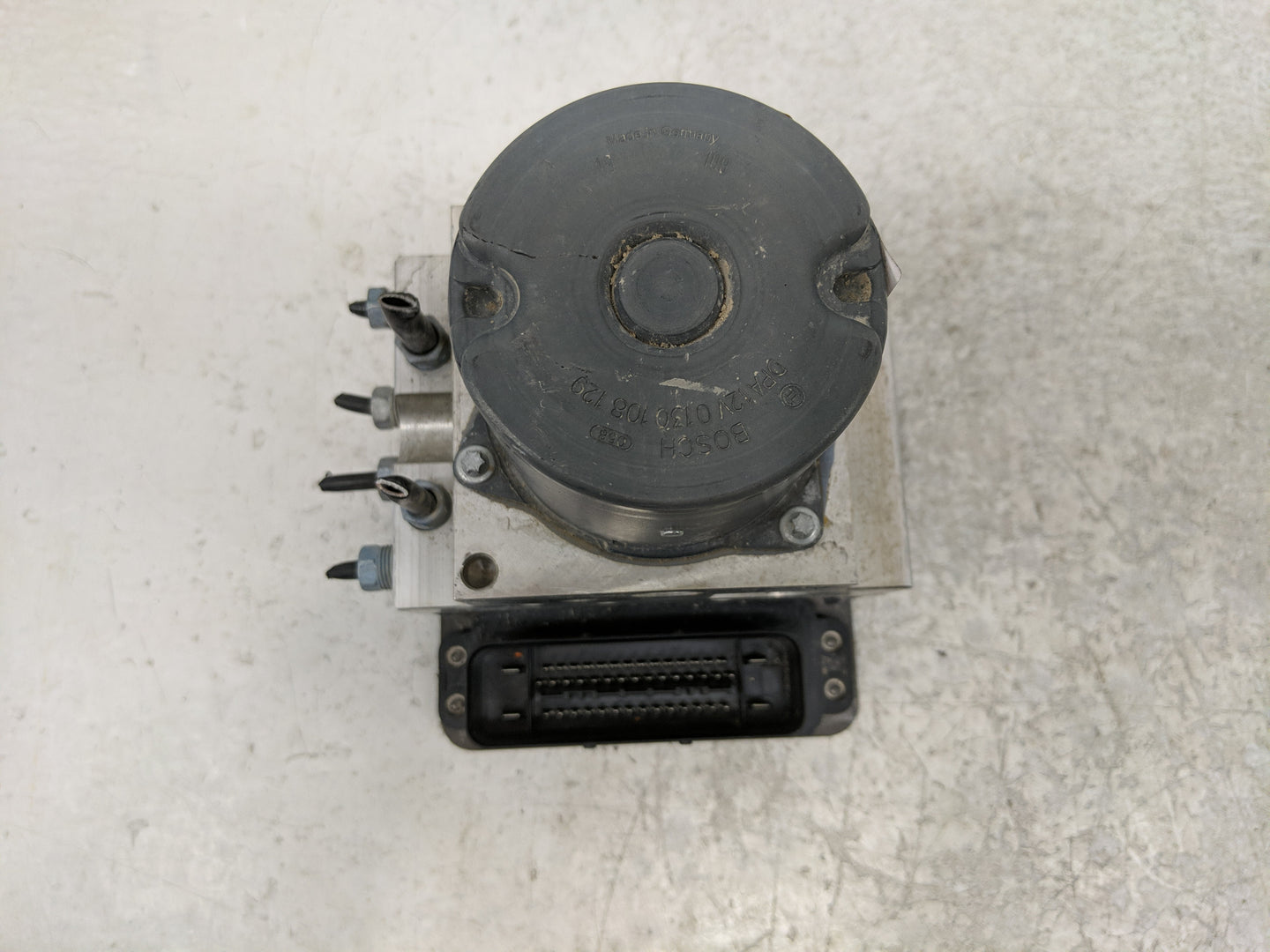 2010-2013 Bmw 550i Gt ABS Pump Control Module Replacement P/N:3451 6785442-03 10213510 Fits Fits 2009 2010 2011 2012 2013 OE