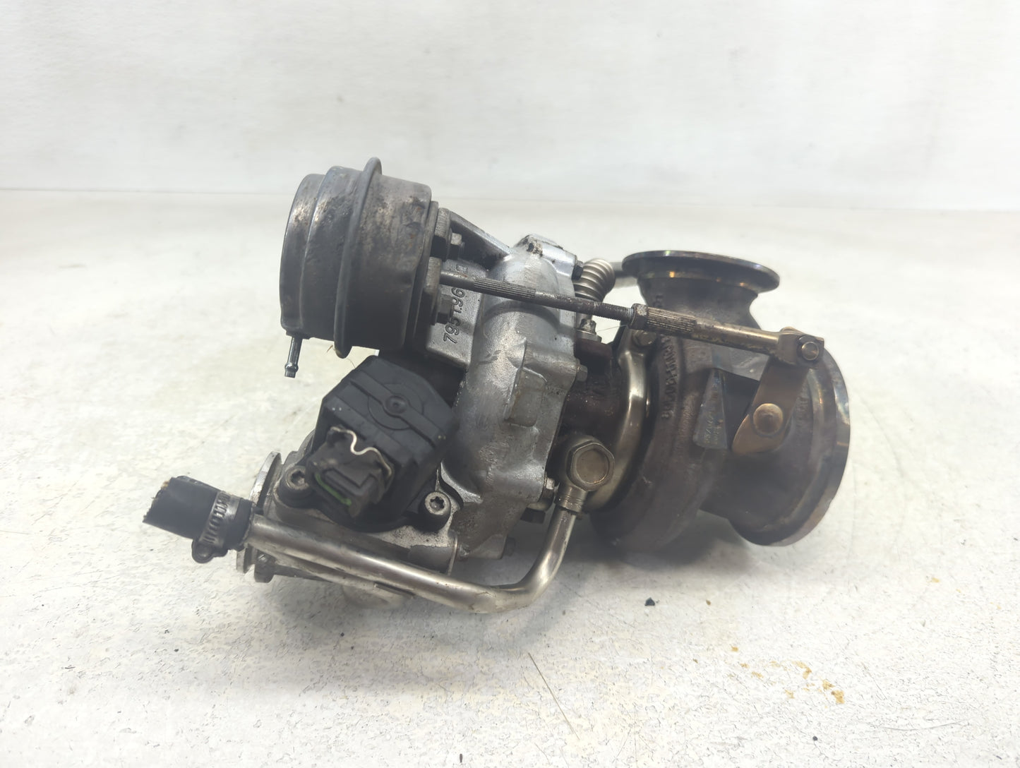 2010 Bmw 550i Gt Turbocharger Turbo Charger Super Charger Supercharger - Oemusedautoparts1.com